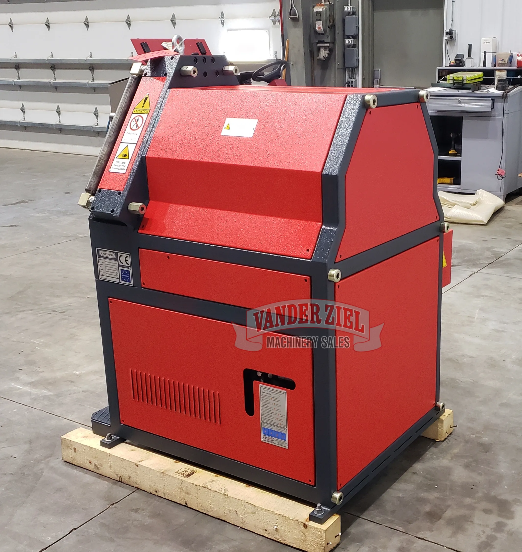 Akyapak 2" x 2" x 1/4" Angle Bending Roll, Model APK 61 - NEW - Prefetch Image 33881