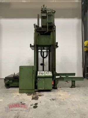 Reis 110 Ton 4-Post Hydraulic Spotting Press, Model TUS160 0K-100, 03.141.00