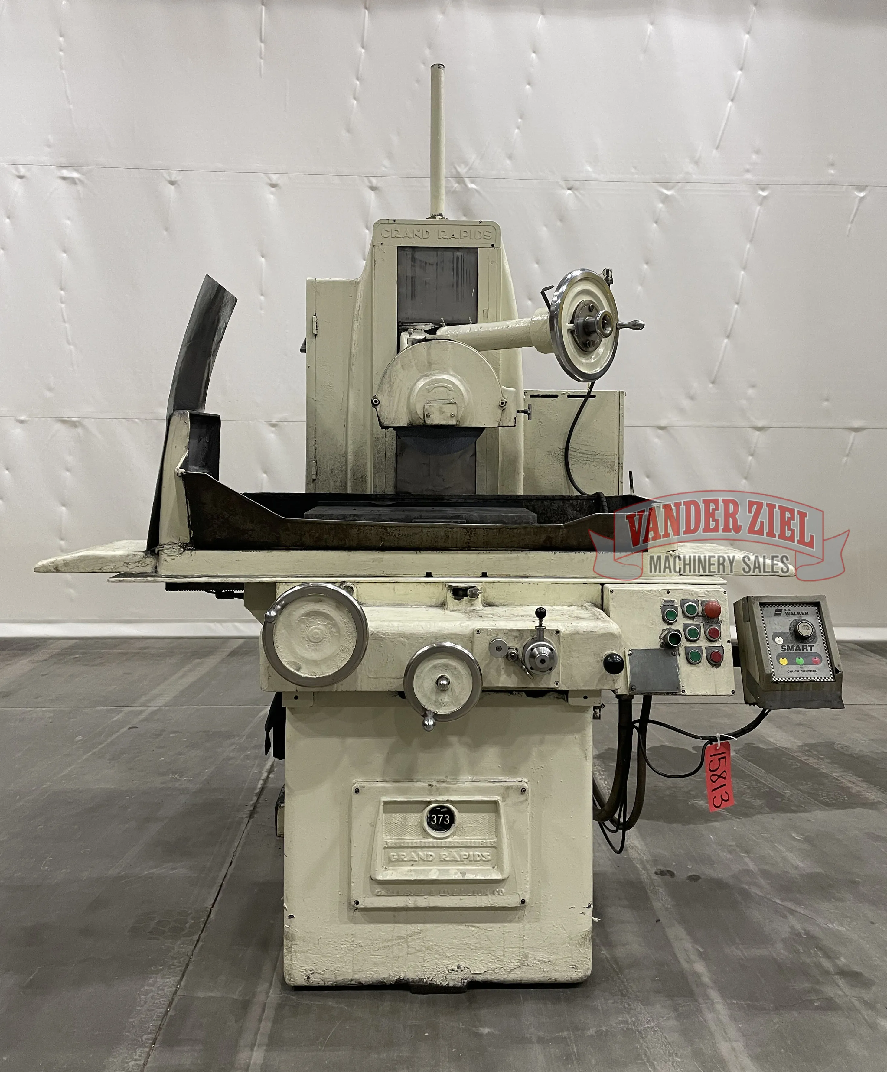Gallmeyer & Livingston 12" x 24" Hydraulic Surface Grinder, Model 373 - Main Image 1