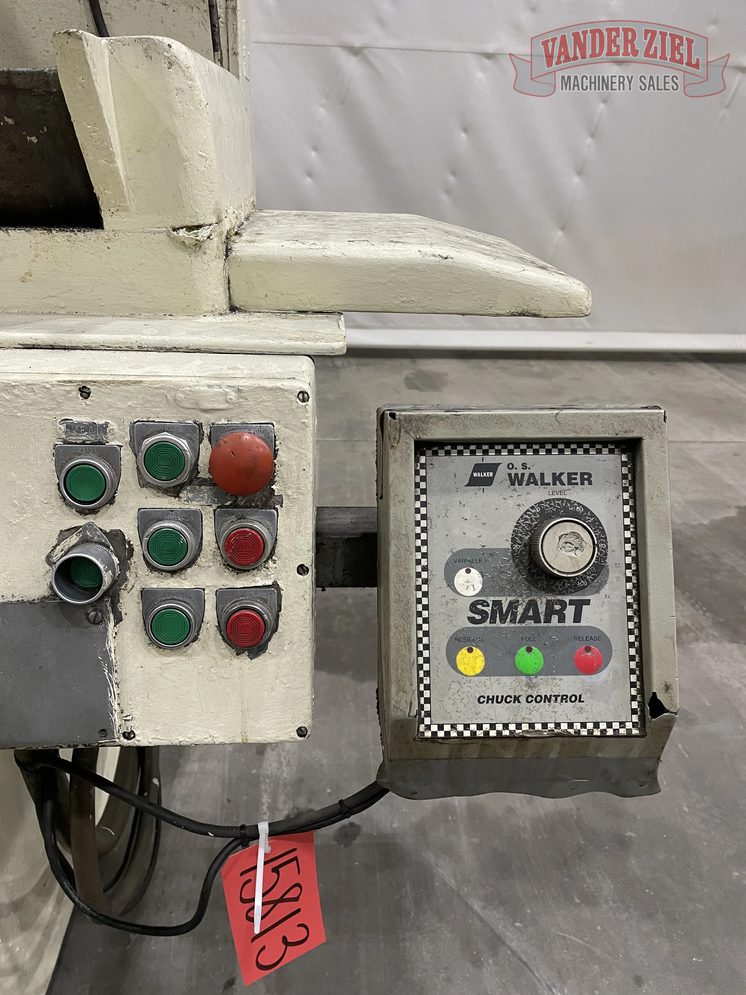 Gallmeyer & Livingston 12" x 24" Hydraulic Surface Grinder, Model 373 - Prefetch Image 35649