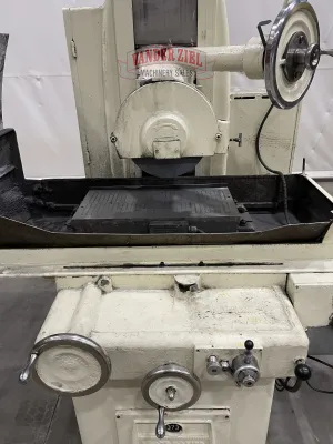 Gallmeyer & Livingston 12" x 24" Hydraulic Surface Grinder, Model 373 - Gallery Thumbnail 8