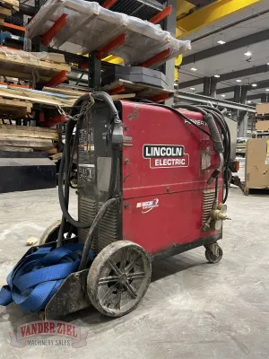 Lincoln Maxtrac Electric Power MIG 256 Welder K3068 - Gallery Thumbnail 3