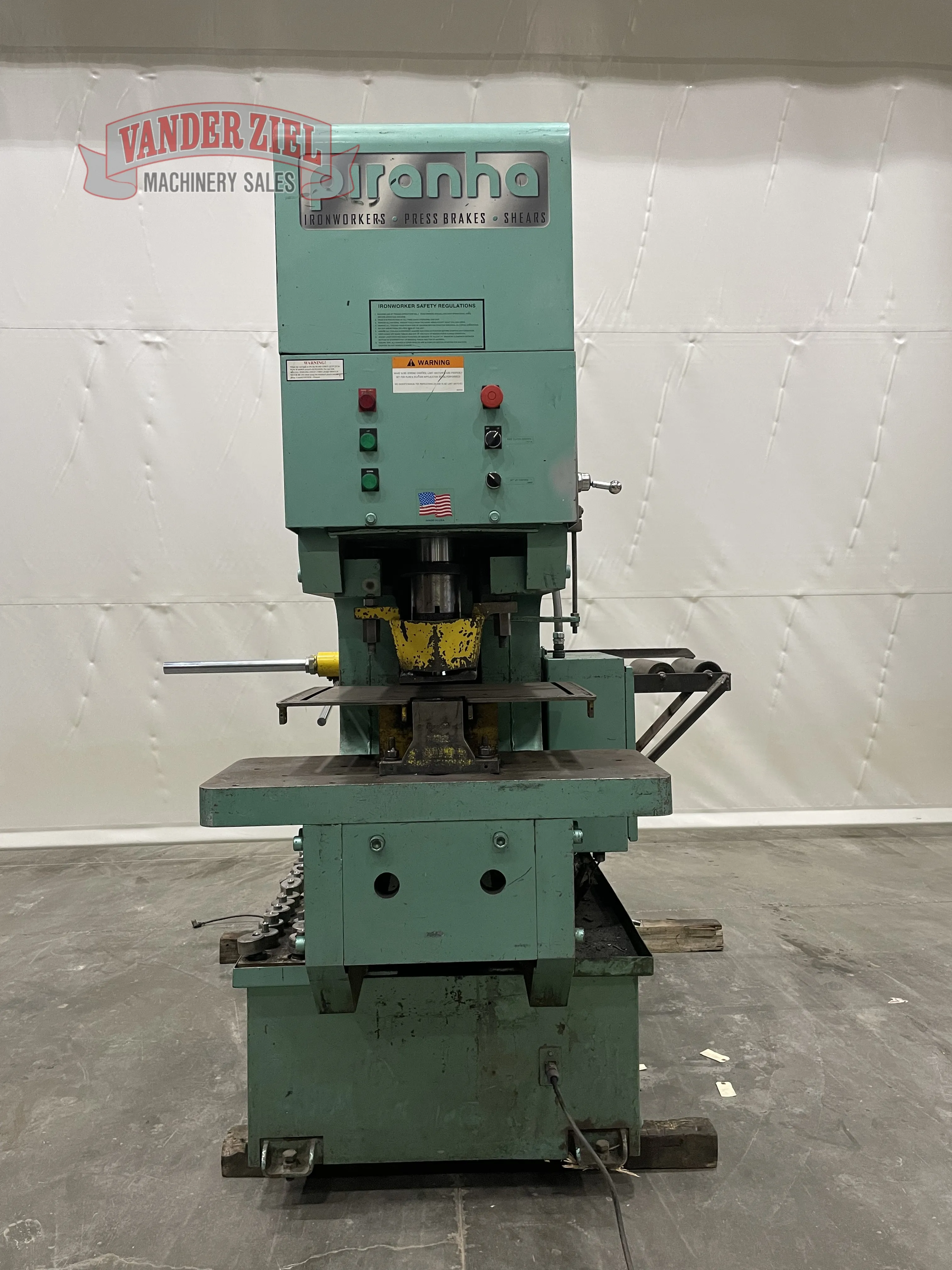 Piranha Model PII-110, 110-Ton Dual Operator Hydraulic Ironworker - Prefetch Image 36028