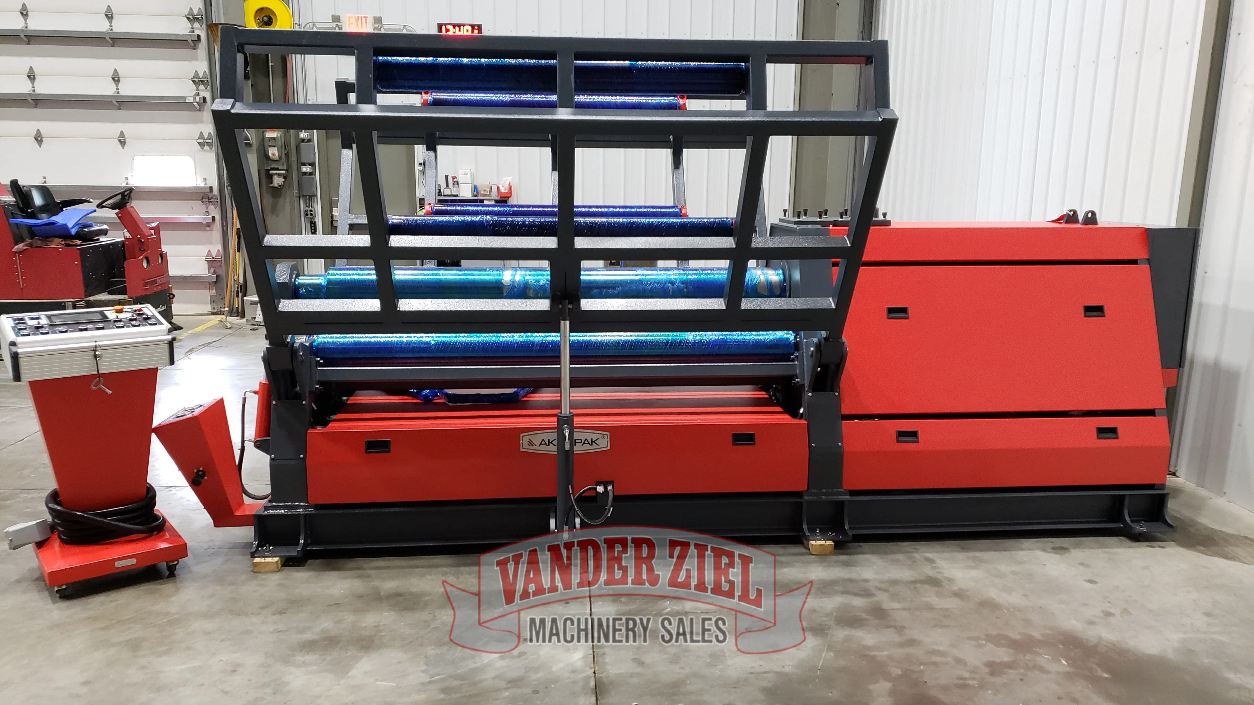 Akyapak 6' x 3/8" Four Roll Hydraulic Plate Roll, Model AHS 20/08 - NEW - Prefetch Image 36189