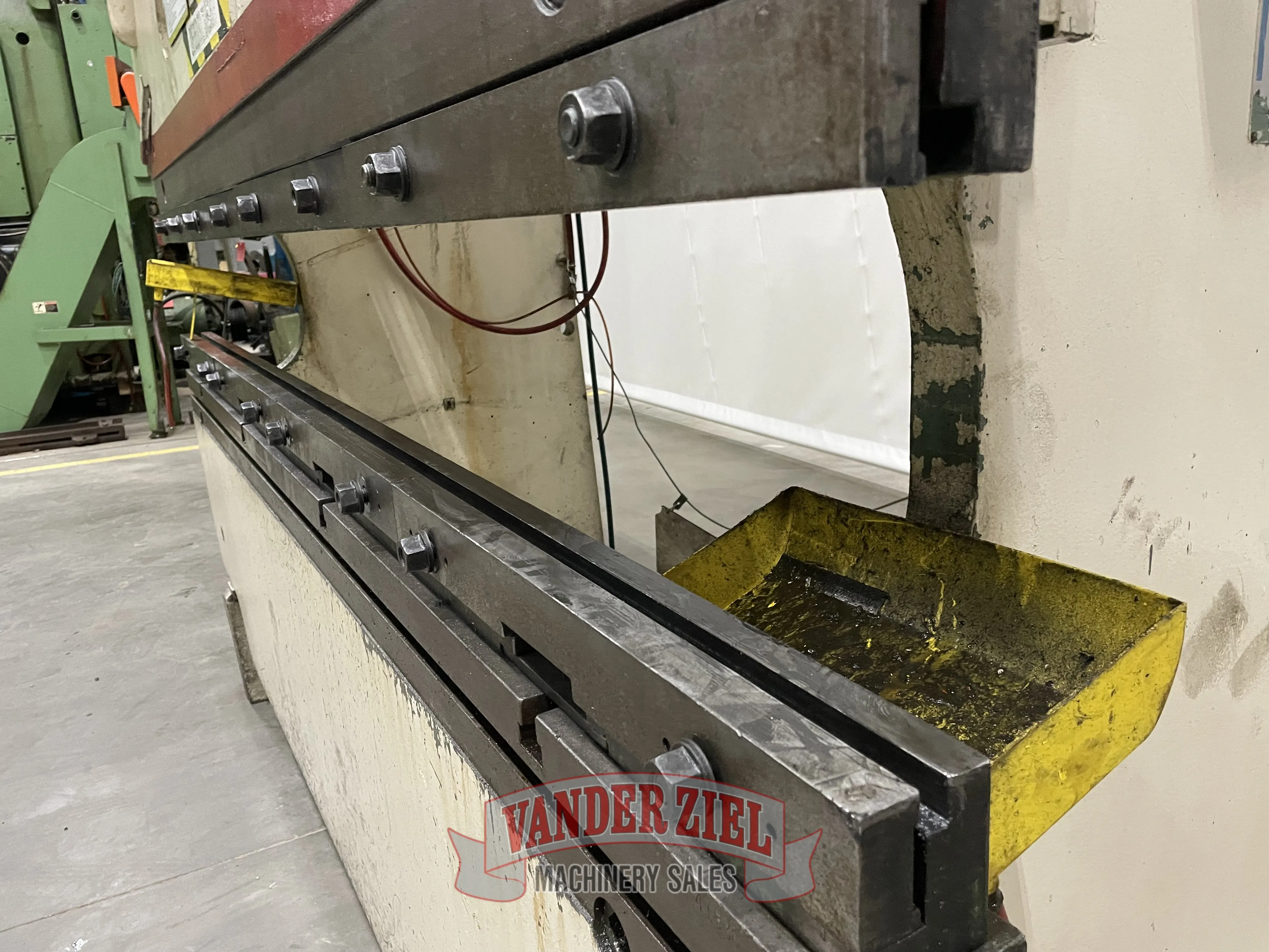 Cincinnati 8’ x 135 Ton Mechanical Press Brake, Series 5 x 6 - Prefetch Image 36225