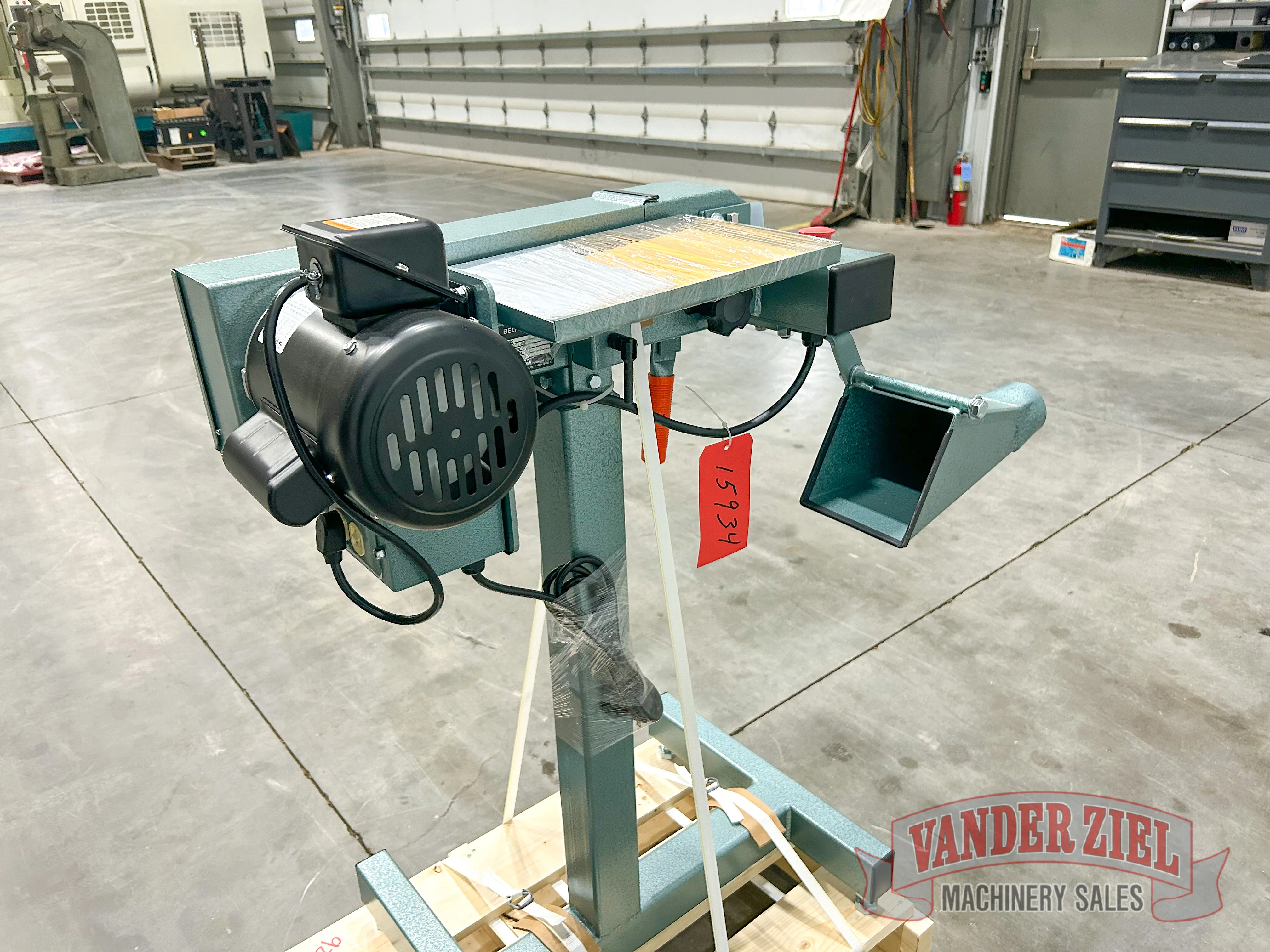 Ellis 2 1/2" Belt Sander, Model 6000 - NEW - Prefetch Image 36338