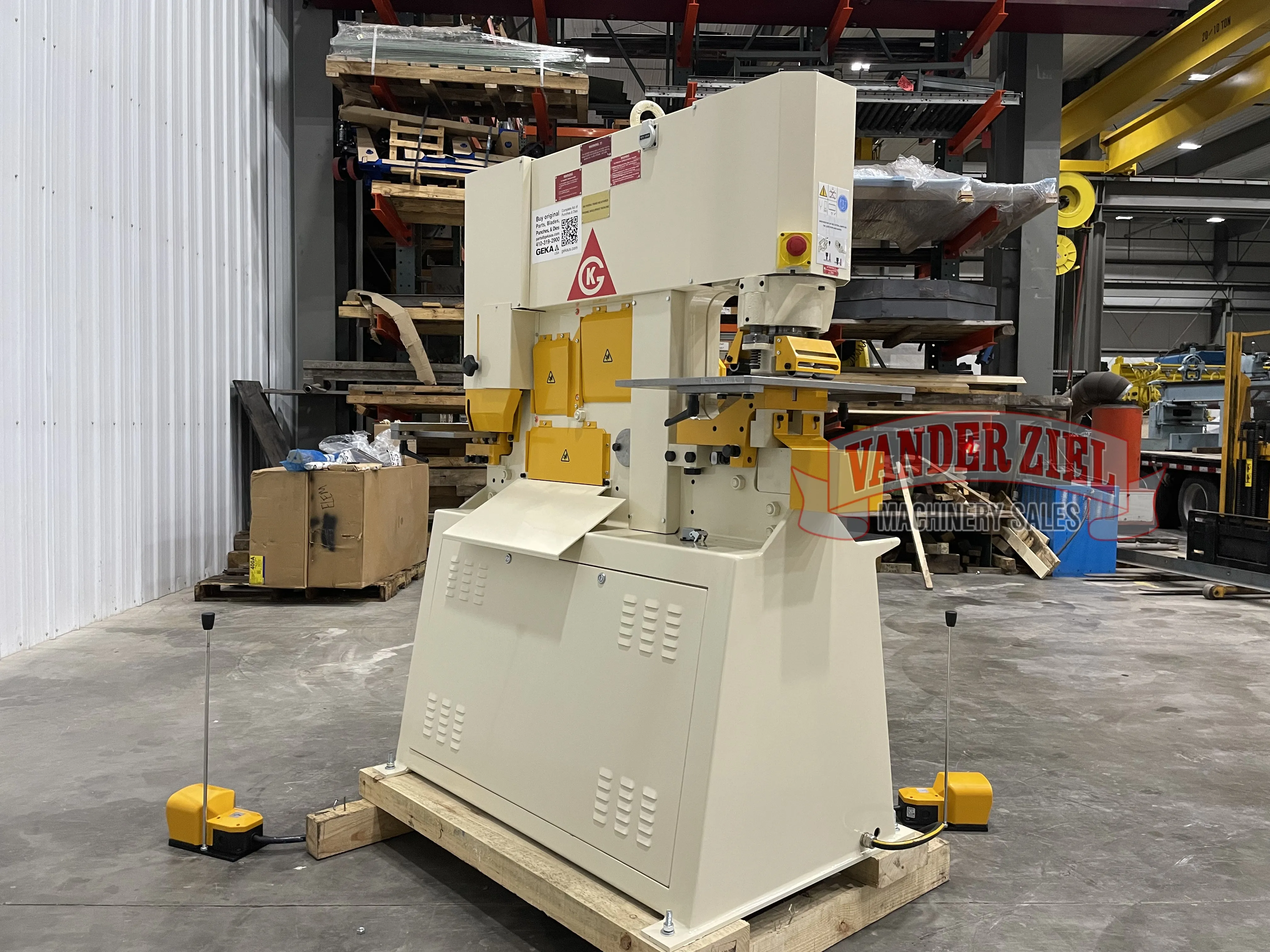 Geka 55 Ton Dual Ironworker, Hydracrop 55S - NEW - Prefetch Image 36350