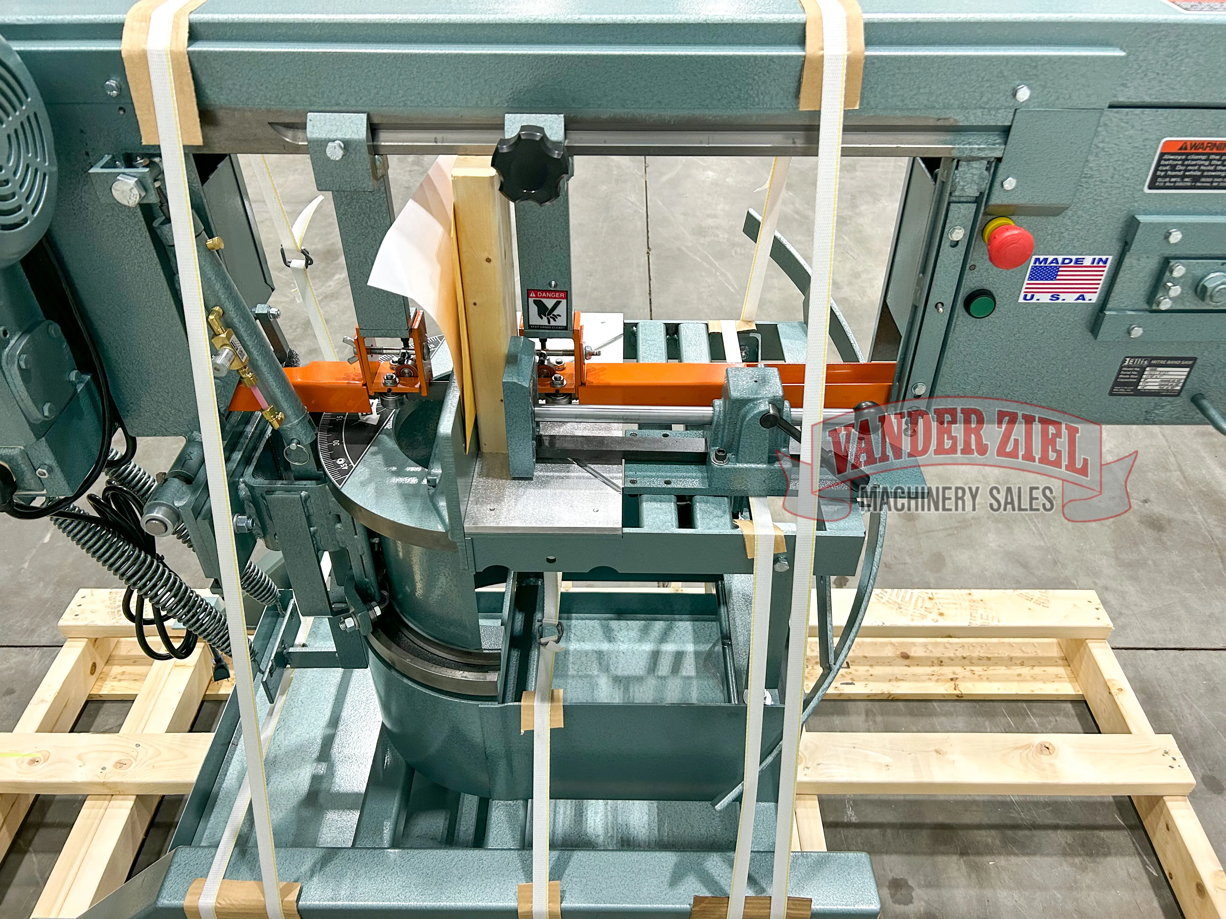 Ellis 11" x 10" Horizontal Saw, Model 1800 - NEW - Prefetch Image 36578