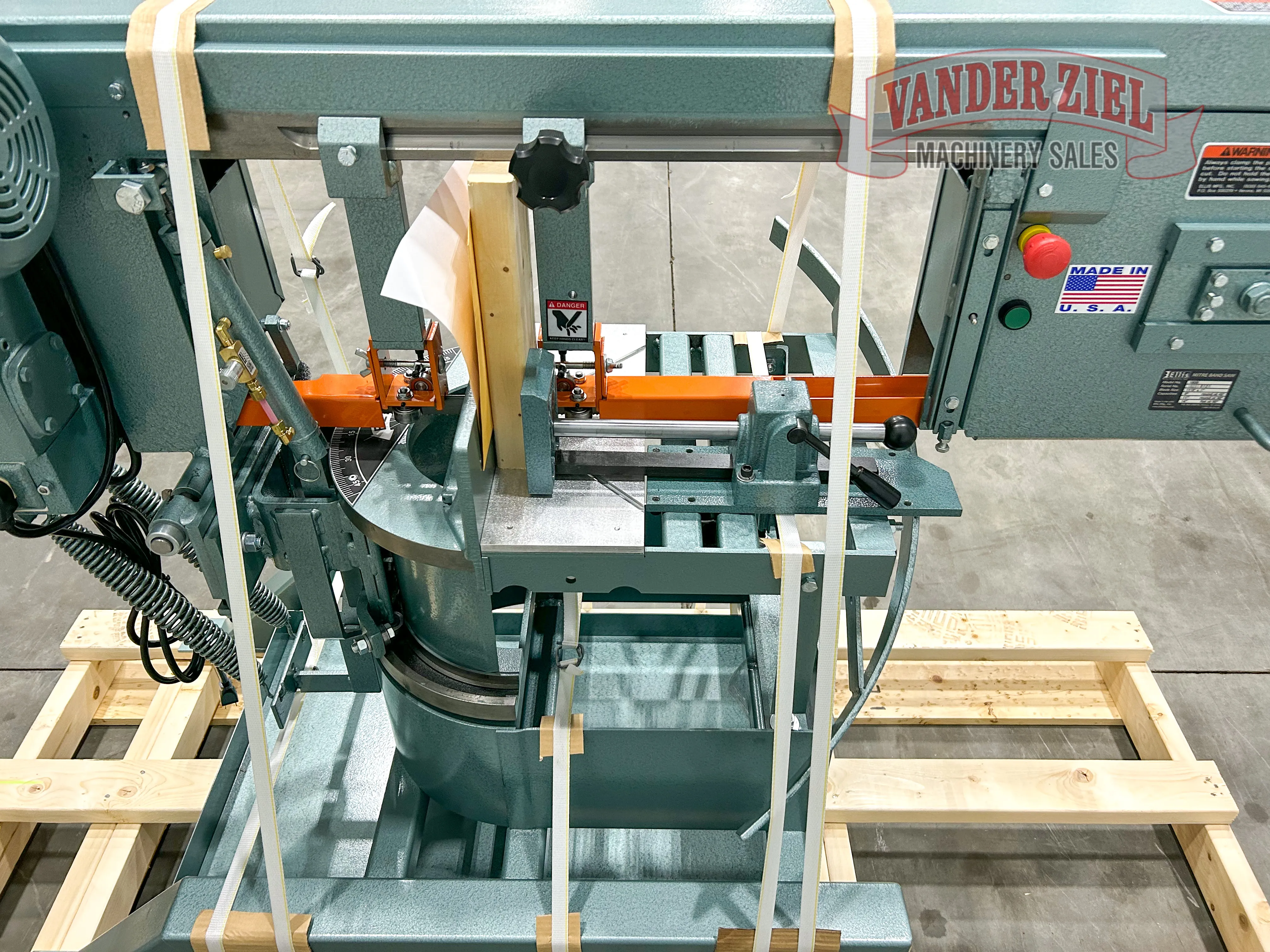 Ellis 11" x 10" Horizontal Saw, Model 1800 - NEW - Prefetch Image 36587