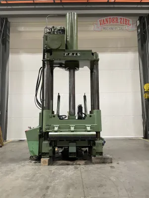 Reis 220 Ton Four Post Spotting Press, Model TUS160-OK