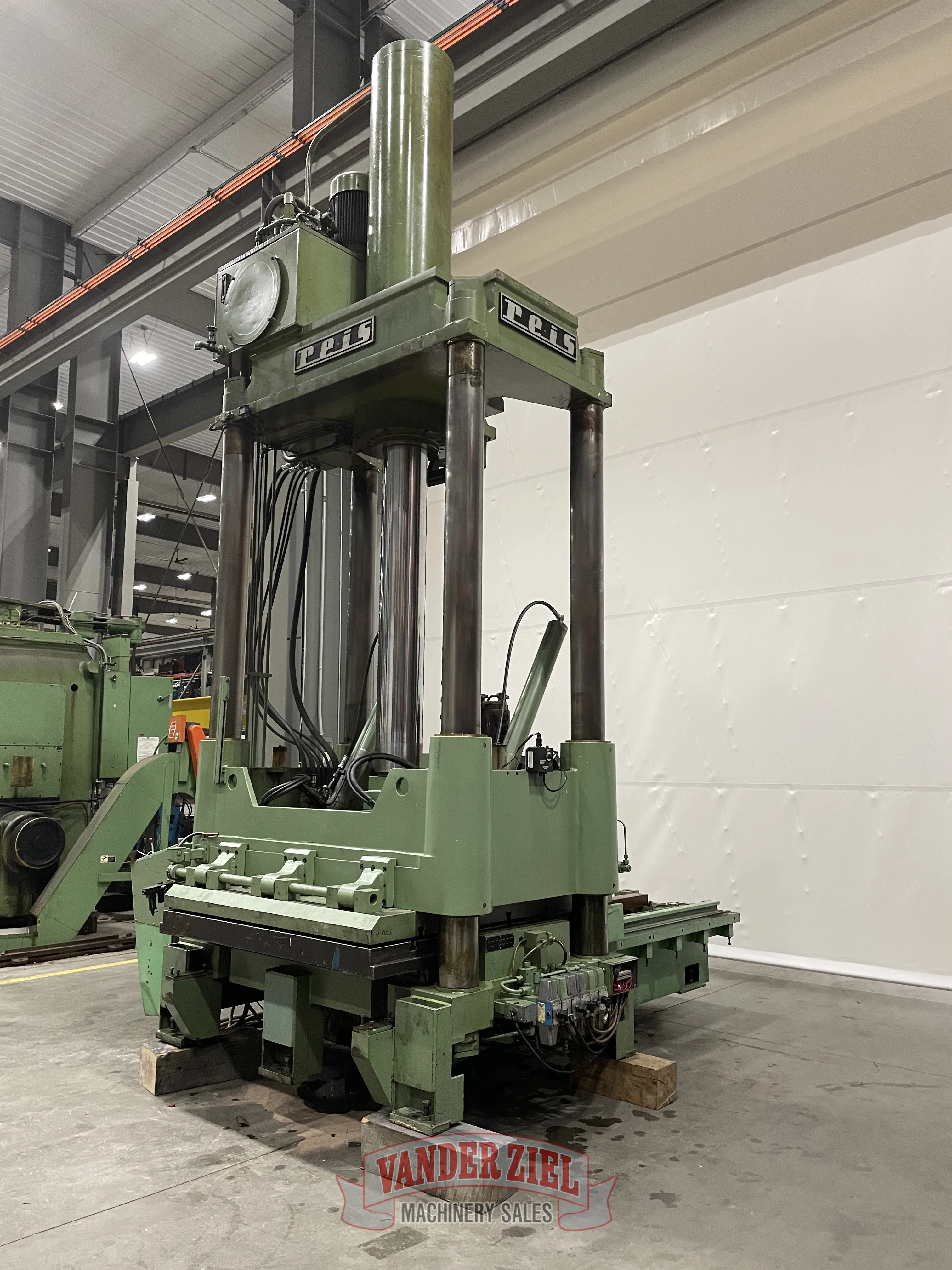 Reis 220 Ton Four Post Spotting Press, Model TUS160-OK - Prefetch Image 36710