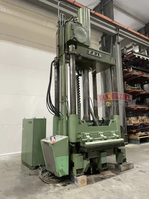 Reis 220 Ton Four Post Spotting Press, Model TUS160-OK - Gallery Thumbnail 10