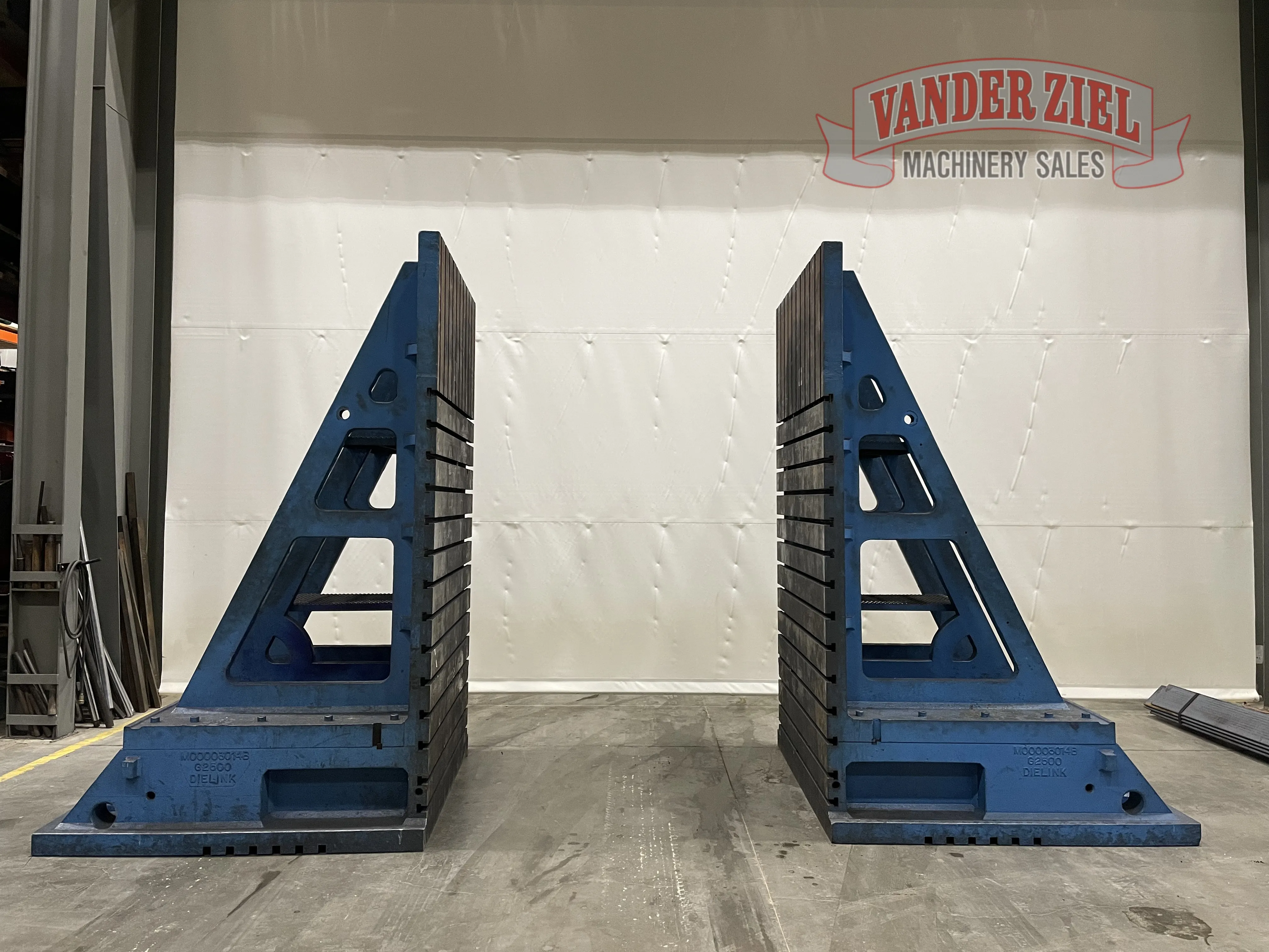 DieLink Synergis 114" x 66"Angle Plates, Pair - Main Image 1