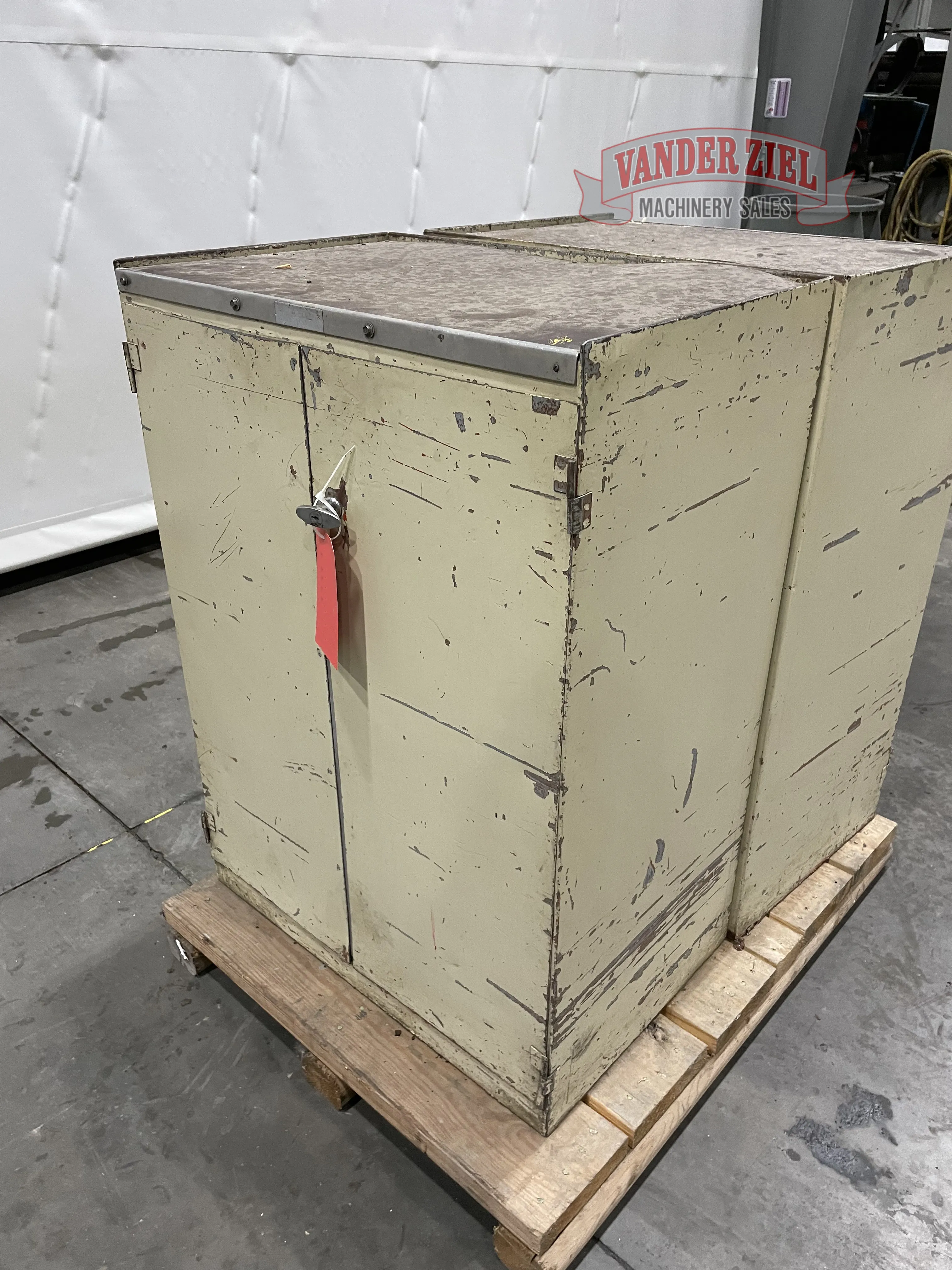 Cabinet - Prefetch Image 36757