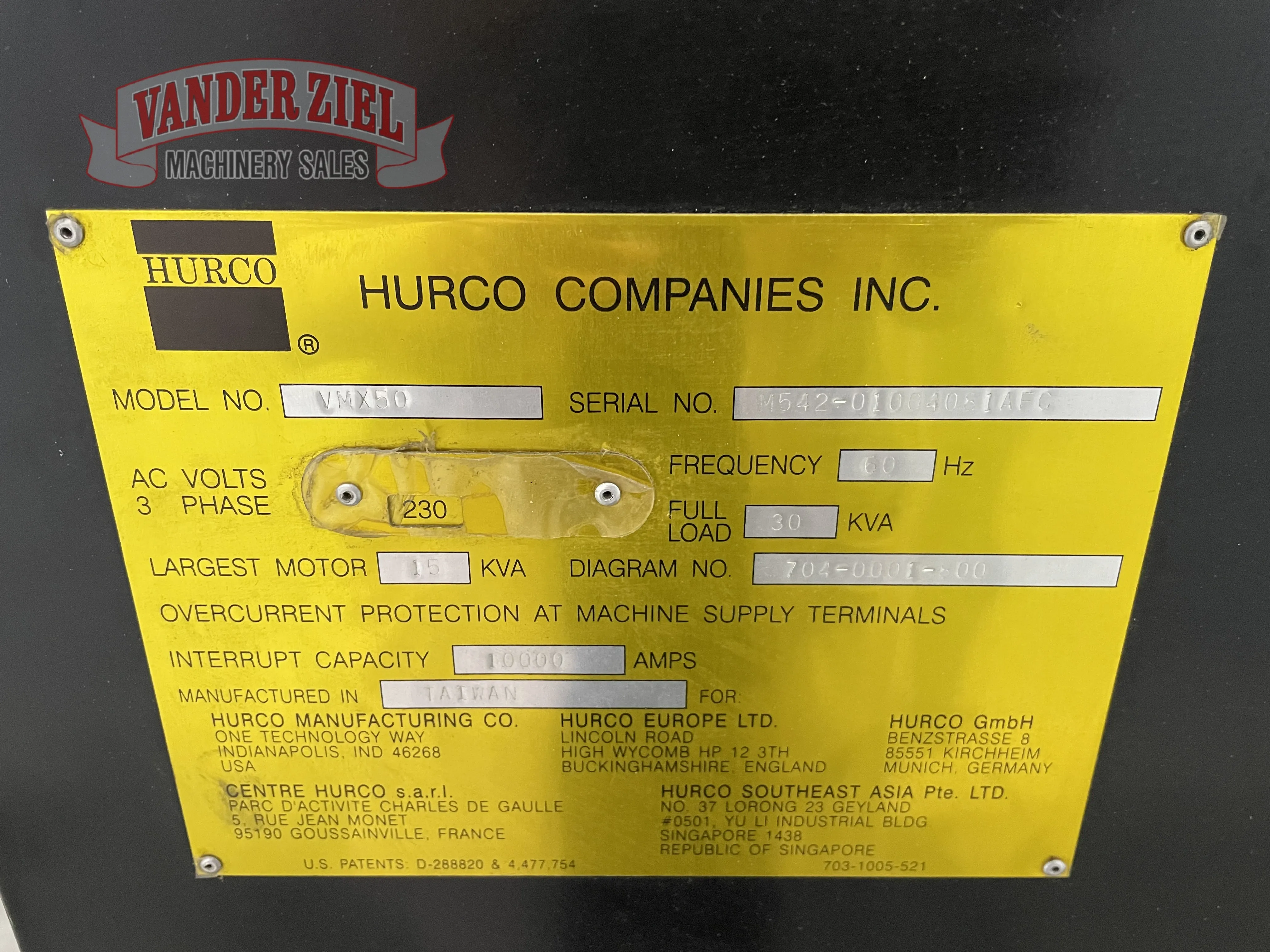 Hurco VMX50 CNC Vertical Machining Center, 2001 - Prefetch Image 37012