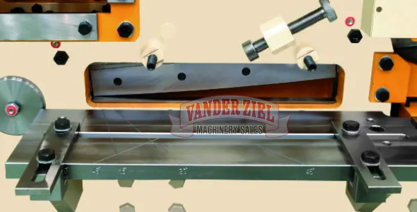 Geka Hydracrop 80/150 88 Ton Dual Cylinder Ironworker - NEW - Gallery Thumbnail 5