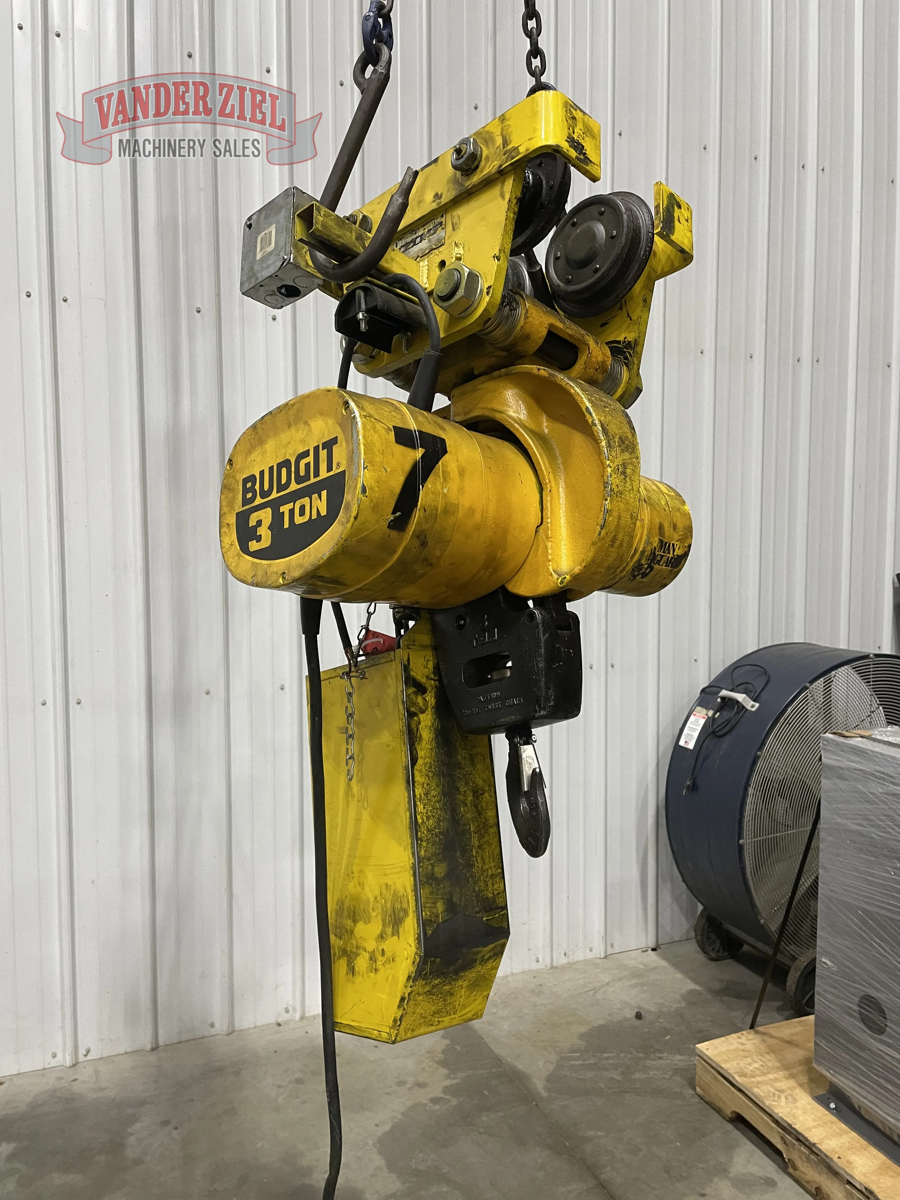 Budgit 3 Ton Chain Hoist with Trolley - Prefetch Image 37399