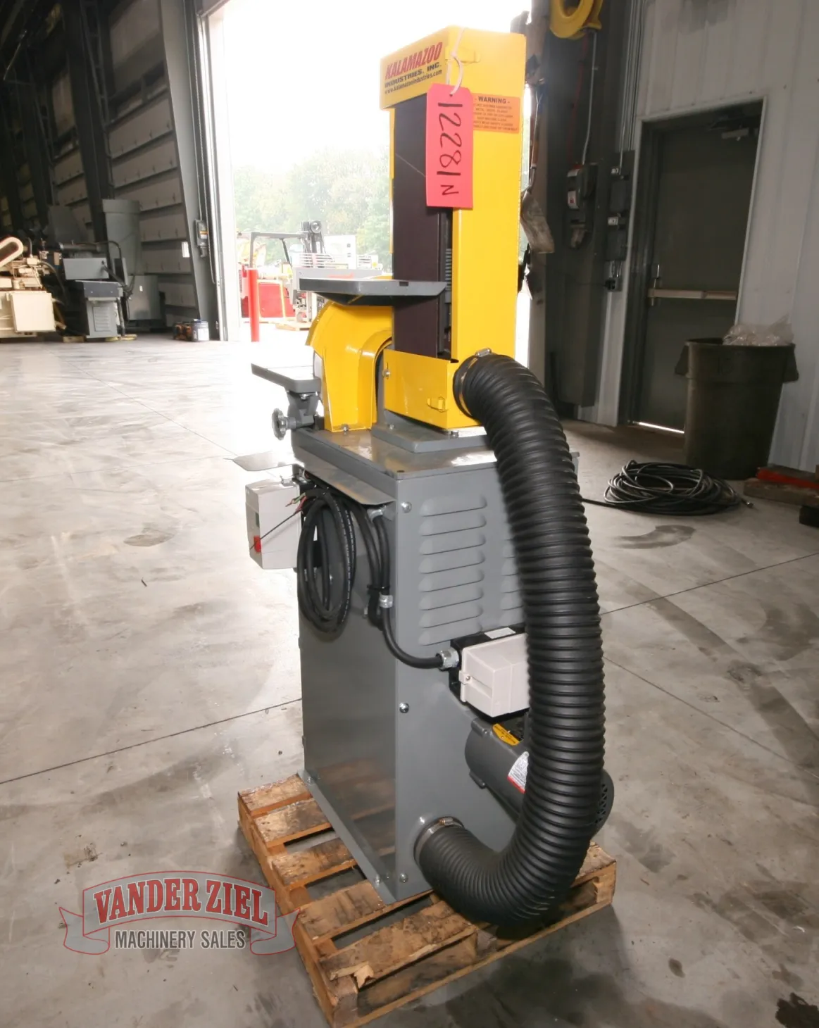 Kalamazoo Industries 6" Belt 12" Disc Combination Sander, Model S612V, 1PH/220V - NEW - Prefetch Image 37436