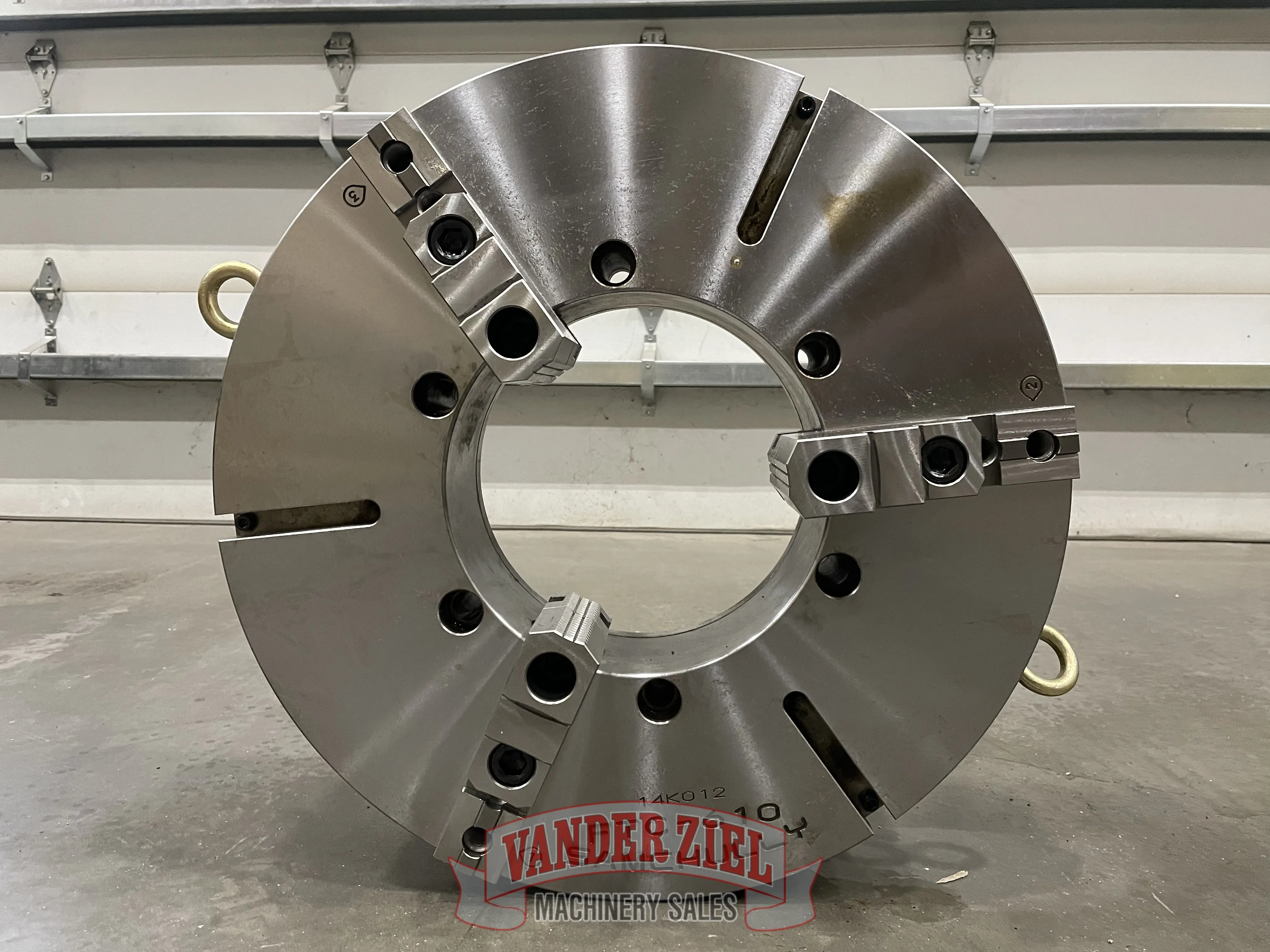 Samchully 24" Three Jaw Scroll Chuck, 10.8" Bore - NEW - Main Image 1
