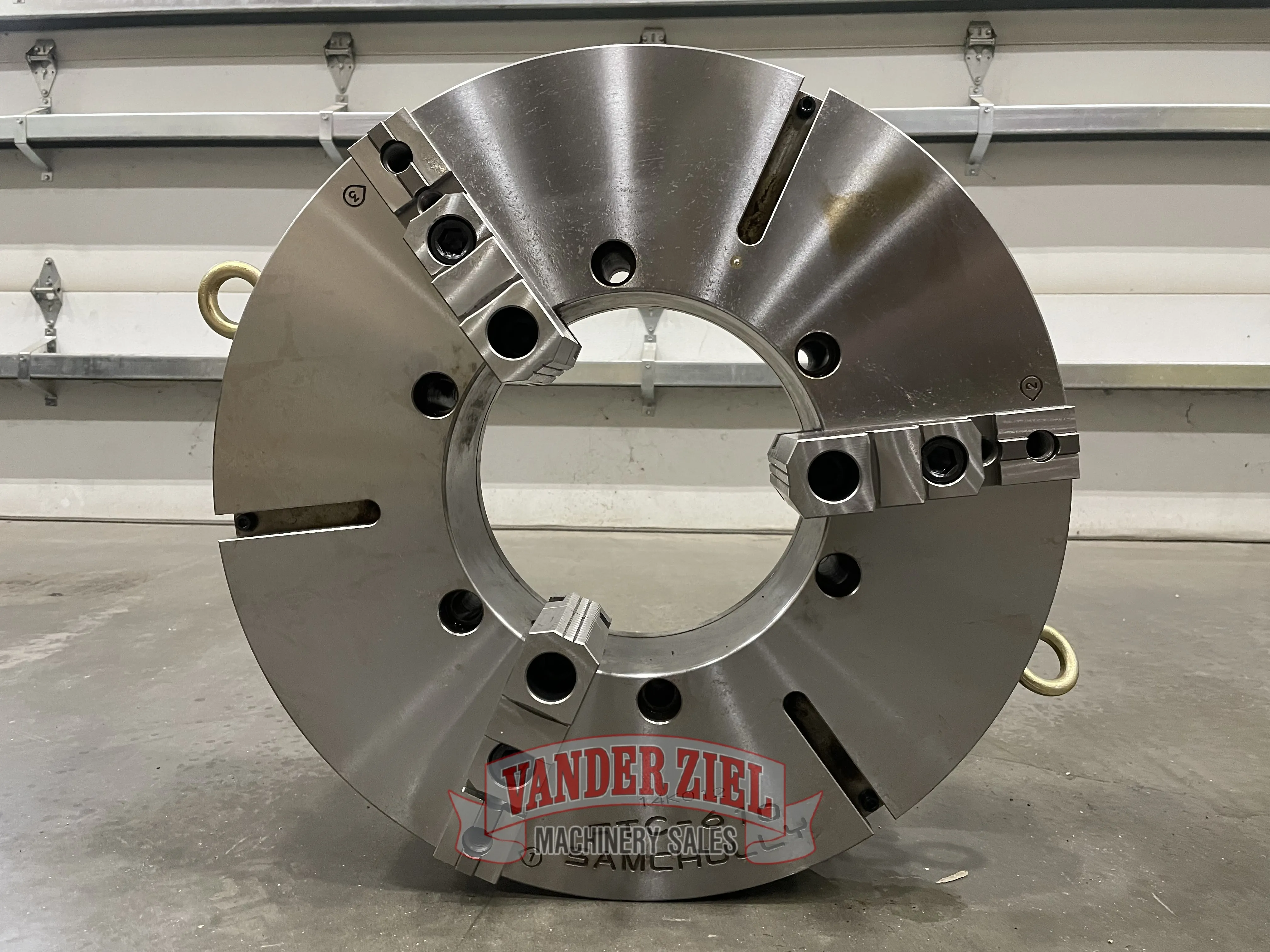 Samchully 24" Three Jaw Scroll Chuck, 10.8" Bore - NEW - Main Image 1