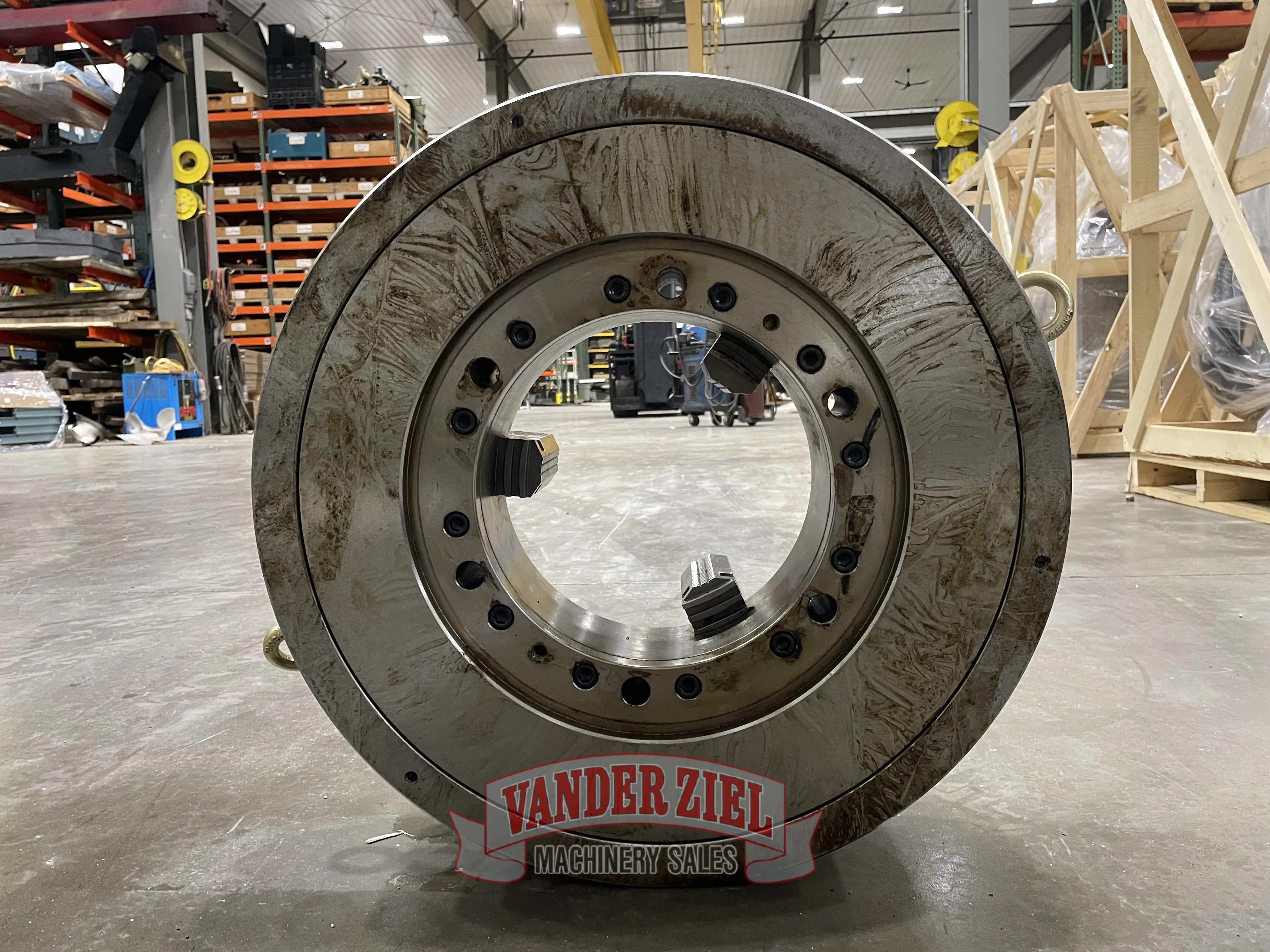 Samchully 24" Three Jaw Scroll Chuck, 10.8" Bore - NEW - Prefetch Image 37704