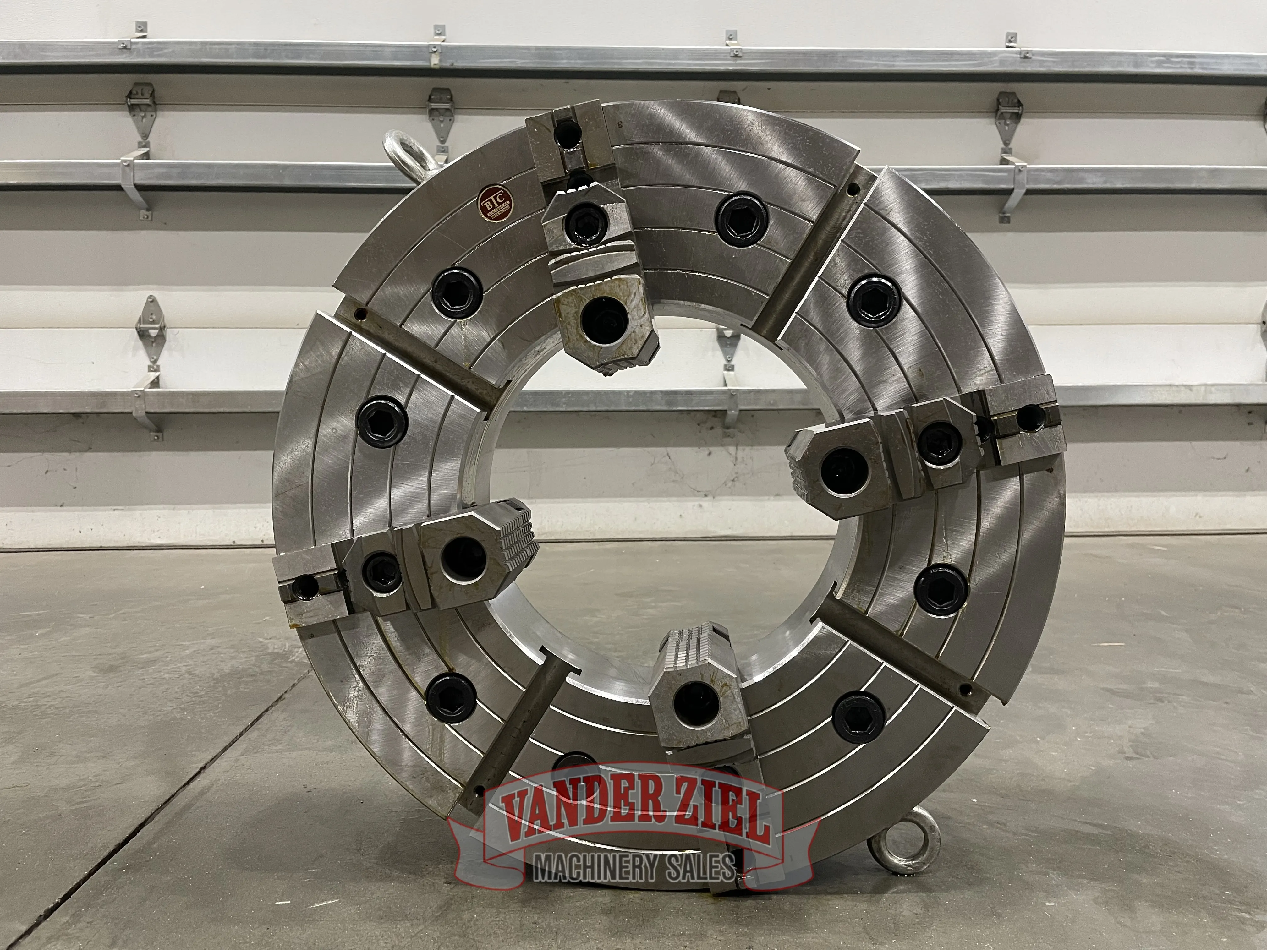 BTC 25" Four Jaw Manual Chuck, 12.5" Bore - NEW - Main Image 1