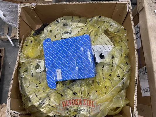 Samchully 25" Four Jaw Chuck, 8 1/2" Bore - NEW - Gallery Thumbnail 5