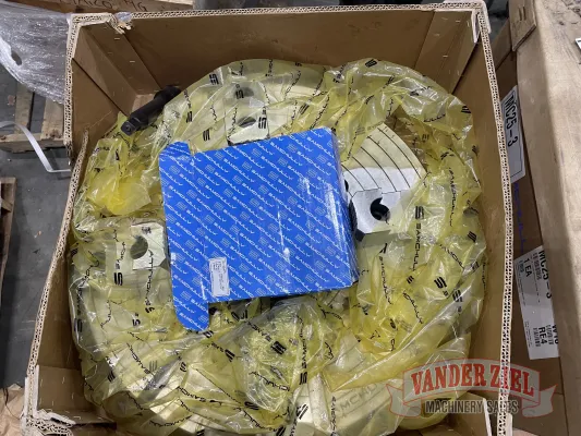 Samchully 25" Four Jaw Chuck, 8 1/2" Bore - NEW - Gallery Thumbnail 5