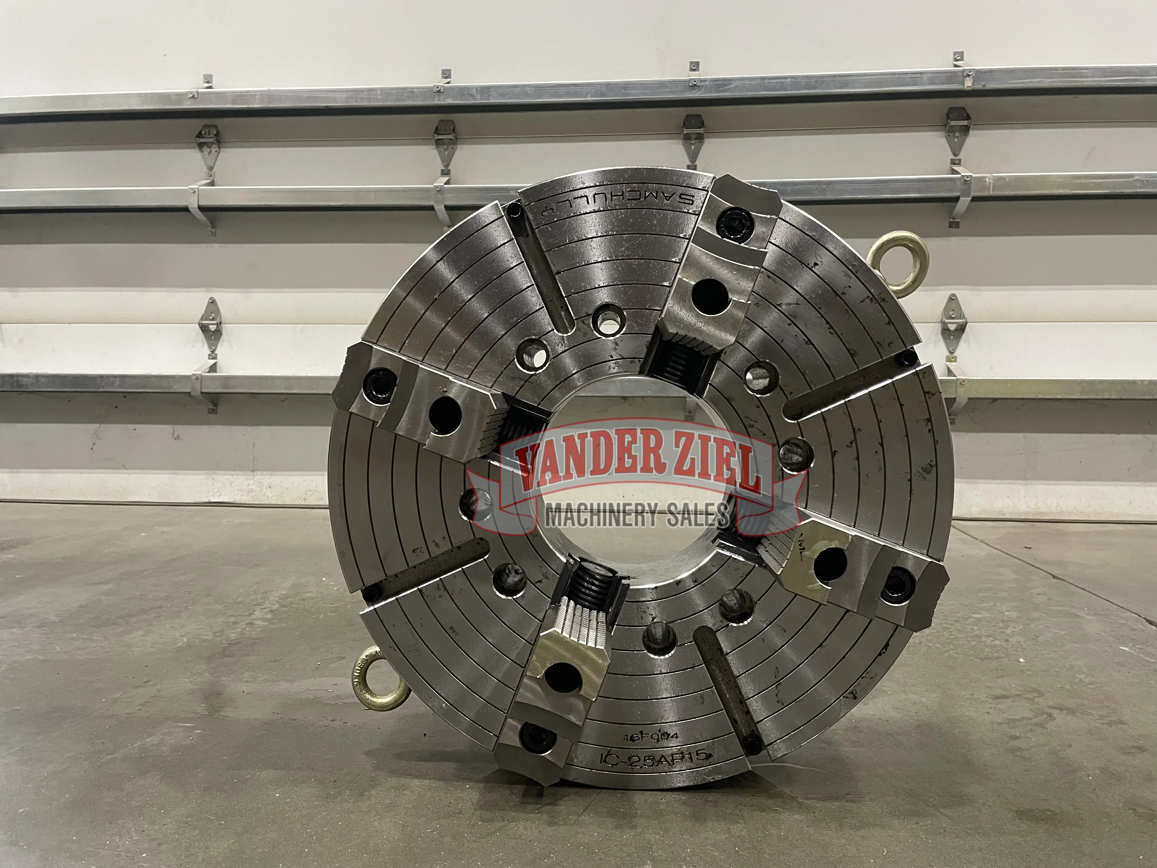 Samchully 25" Four Jaw Chuck, 8 1/2" Bore - NEW - Main Image 1
