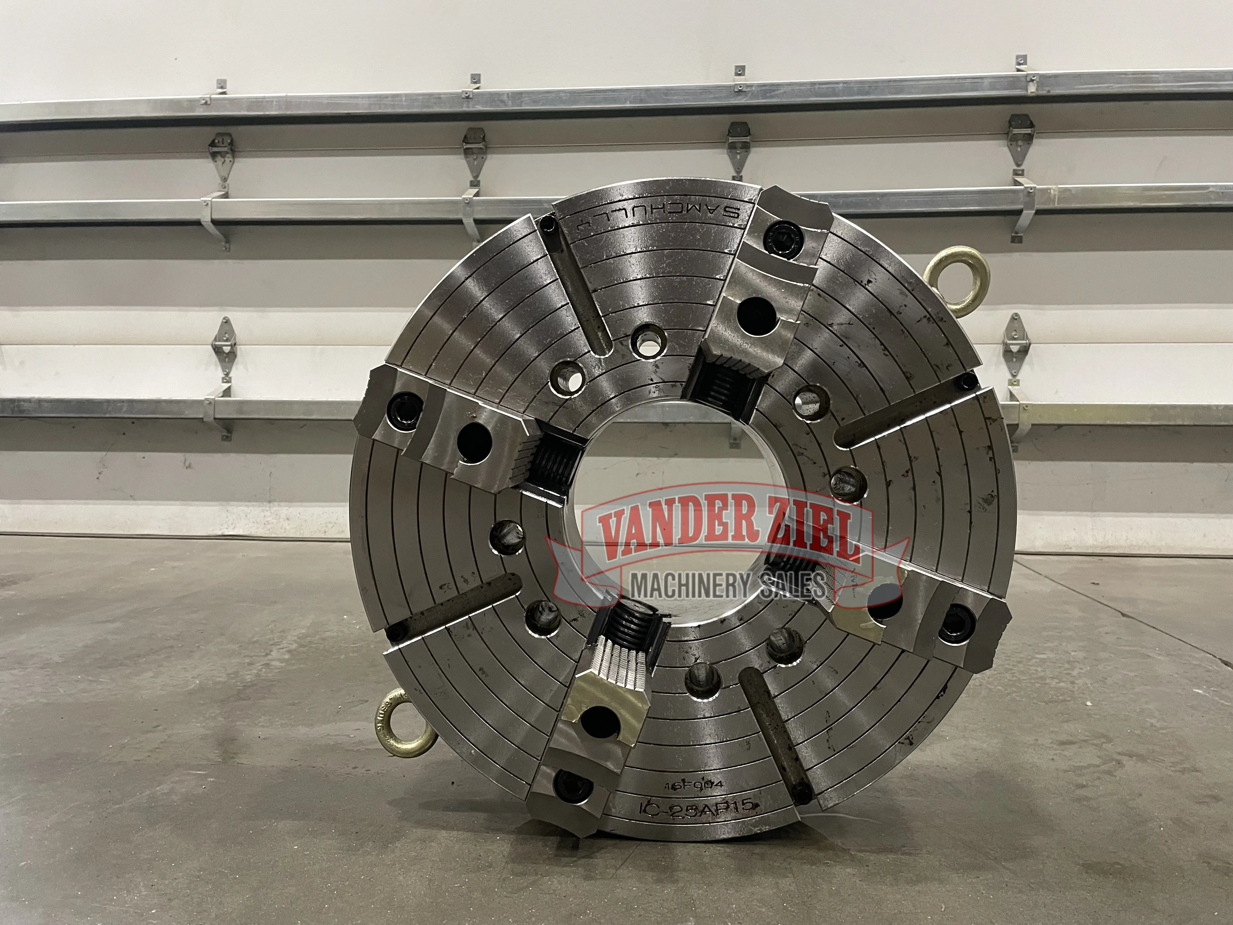 Samchully 25" Four Jaw Chuck, 8 1/2" Bore - NEW - Main Image 1