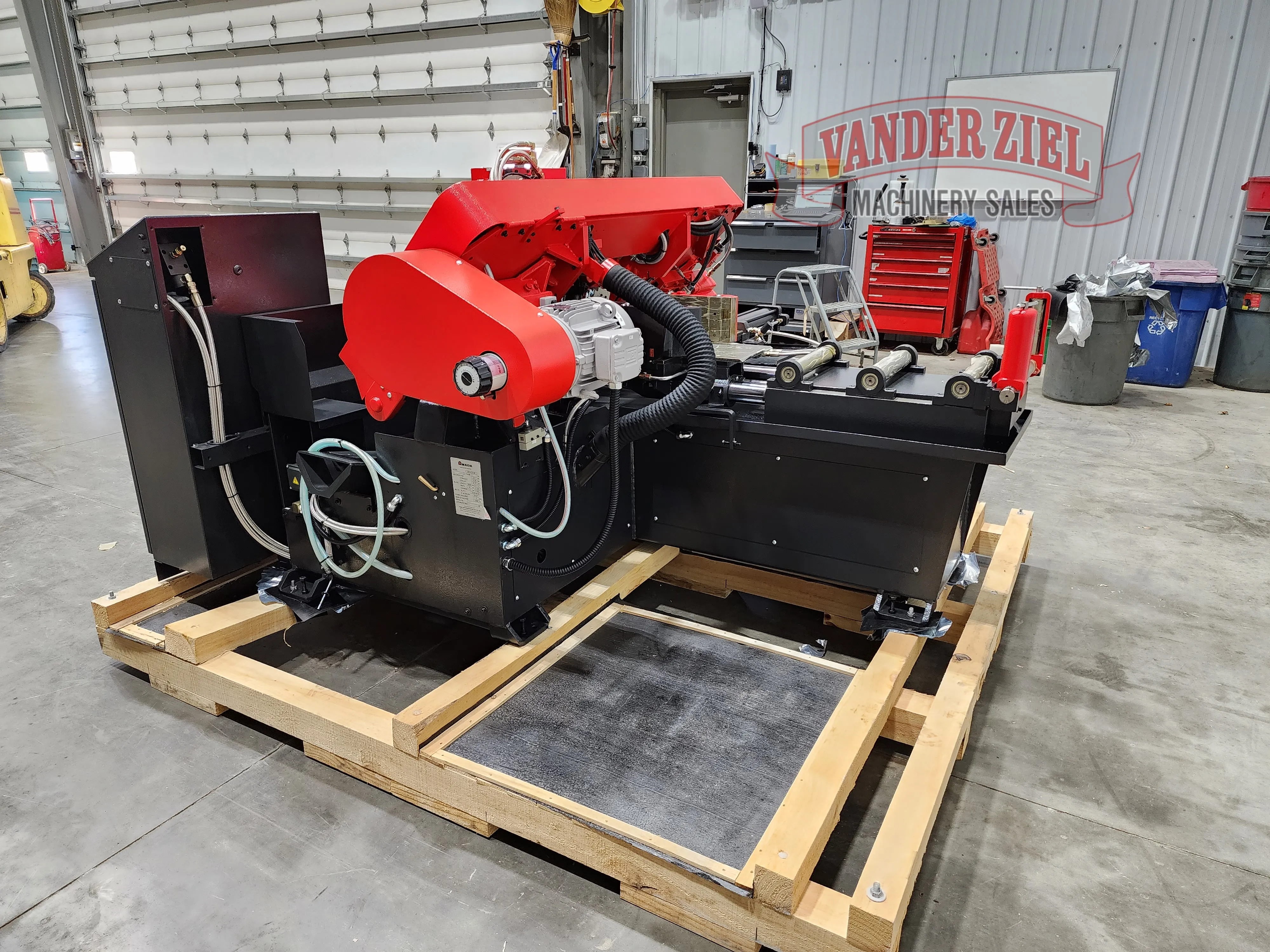 Amada Marvel 10.6" x 10" Horizontal Scissor Style Saw, Model HFA250W - NEW - Prefetch Image 37966