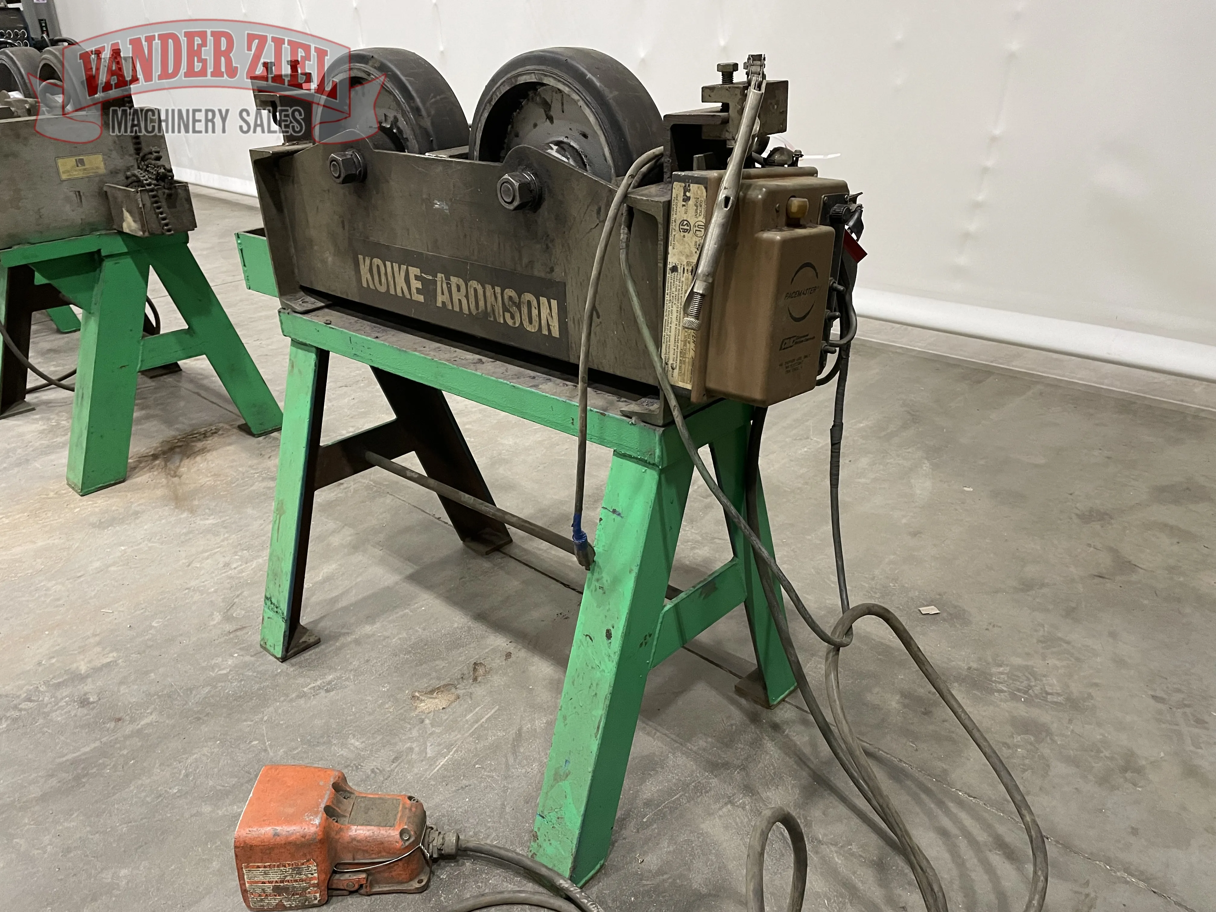 Koike Tank Turning Rolls , Sold as a pair - Prefetch Image 38388