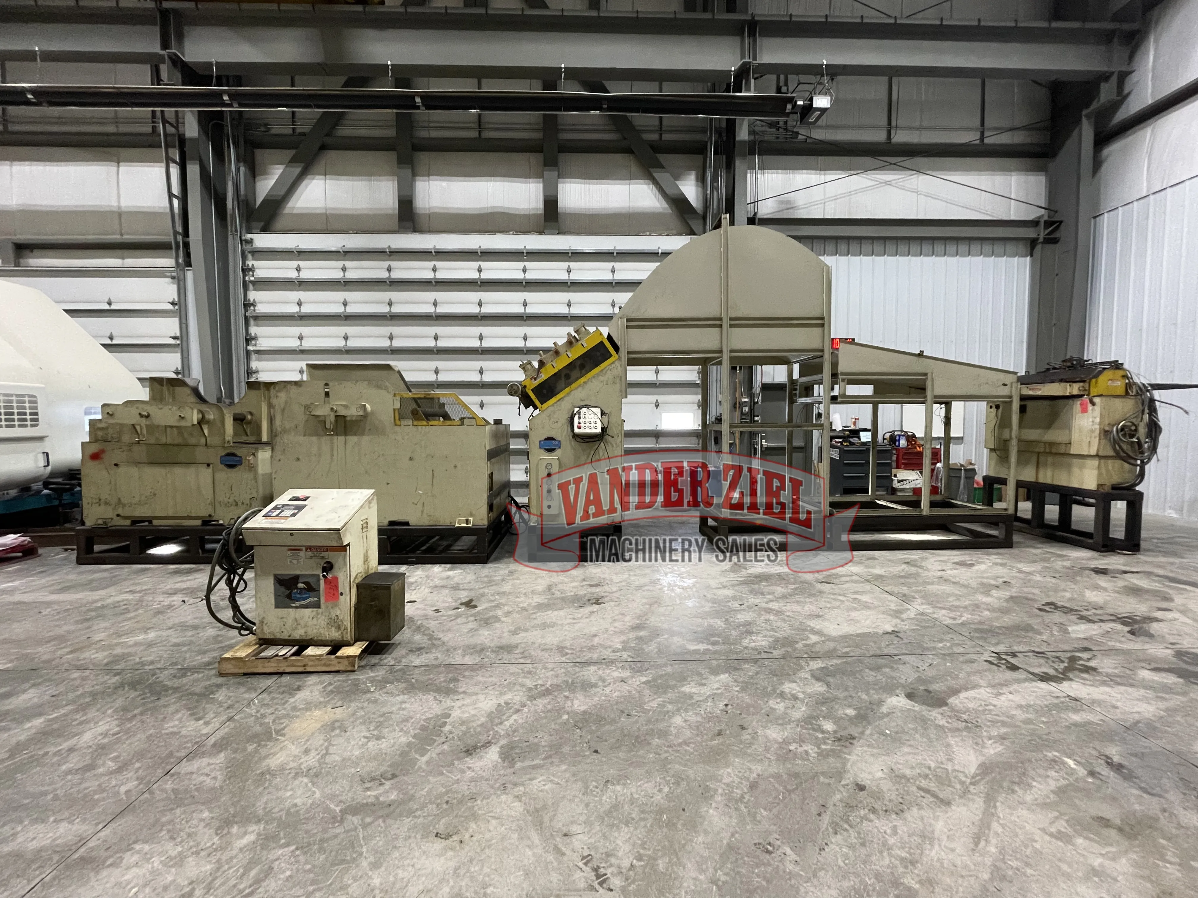 Coe 36" x 3/16" x 20,000-Lb Coil Servo Feed Line - Main Image 1