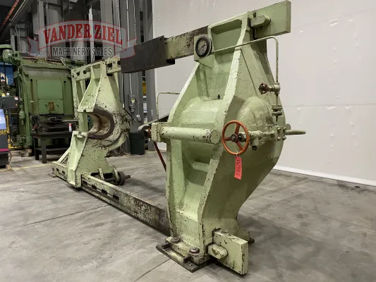 Farqhuar 400 Ton Wheel Press - Gallery Thumbnail 2