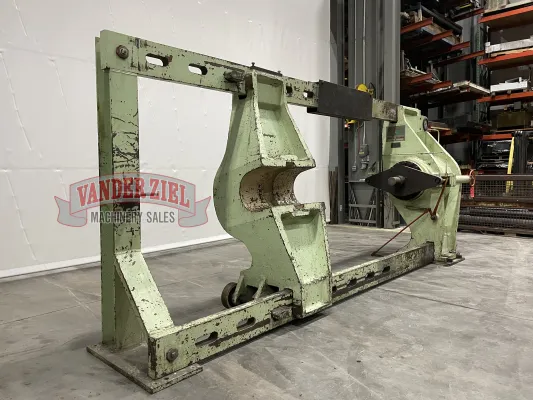 Farqhuar 400 Ton Wheel Press - Gallery Thumbnail 3