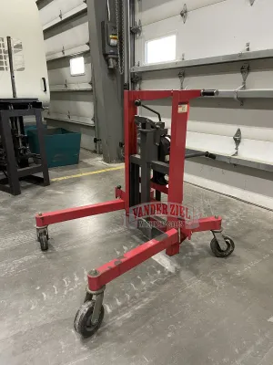 Barrell Lifter - Gallery Thumbnail 2