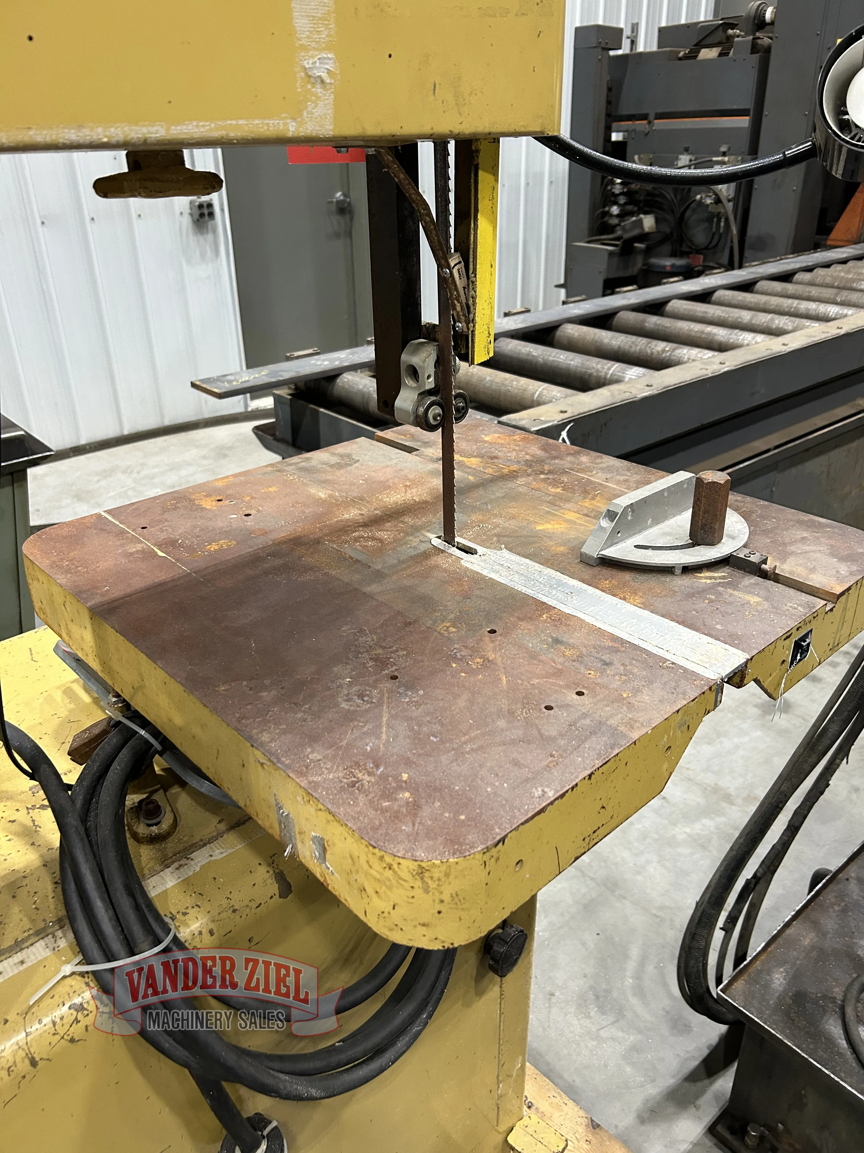 Powermatic 20" Vertical Saw, Model 81 - Prefetch Image 39057