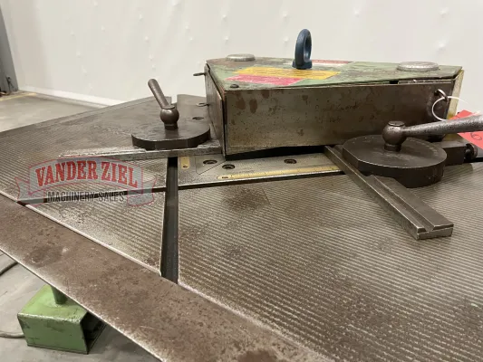 Boschert LB12 9" x 9" Corner Notcher - Gallery Thumbnail 7