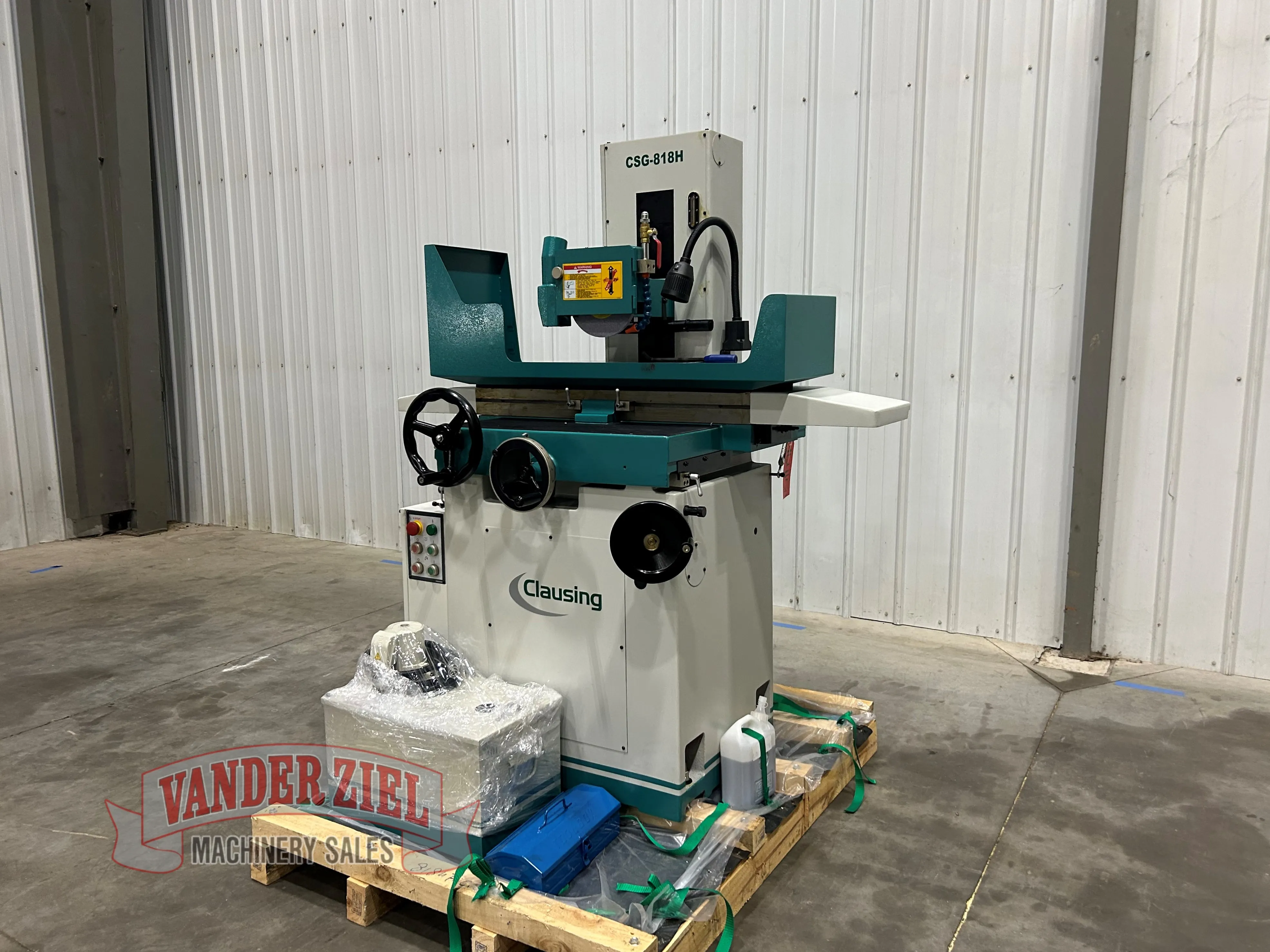Clausing 8" x 18" Hand Surface Grinder, Model CSG818H - NEW - Prefetch Image 39274