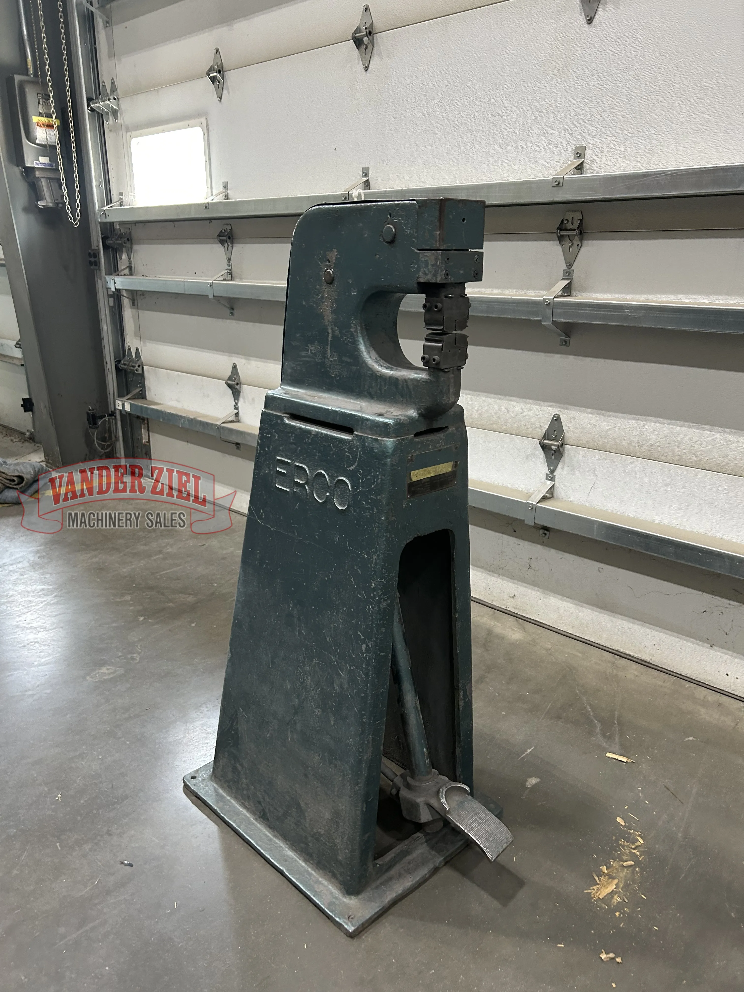 Erco Foot Pedal Nibbler / Stretcher - Prefetch Image 39496
