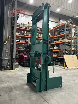 Dake 150 Ton Air Operated H Frame Press, Model 42-312 - Gallery Thumbnail 6