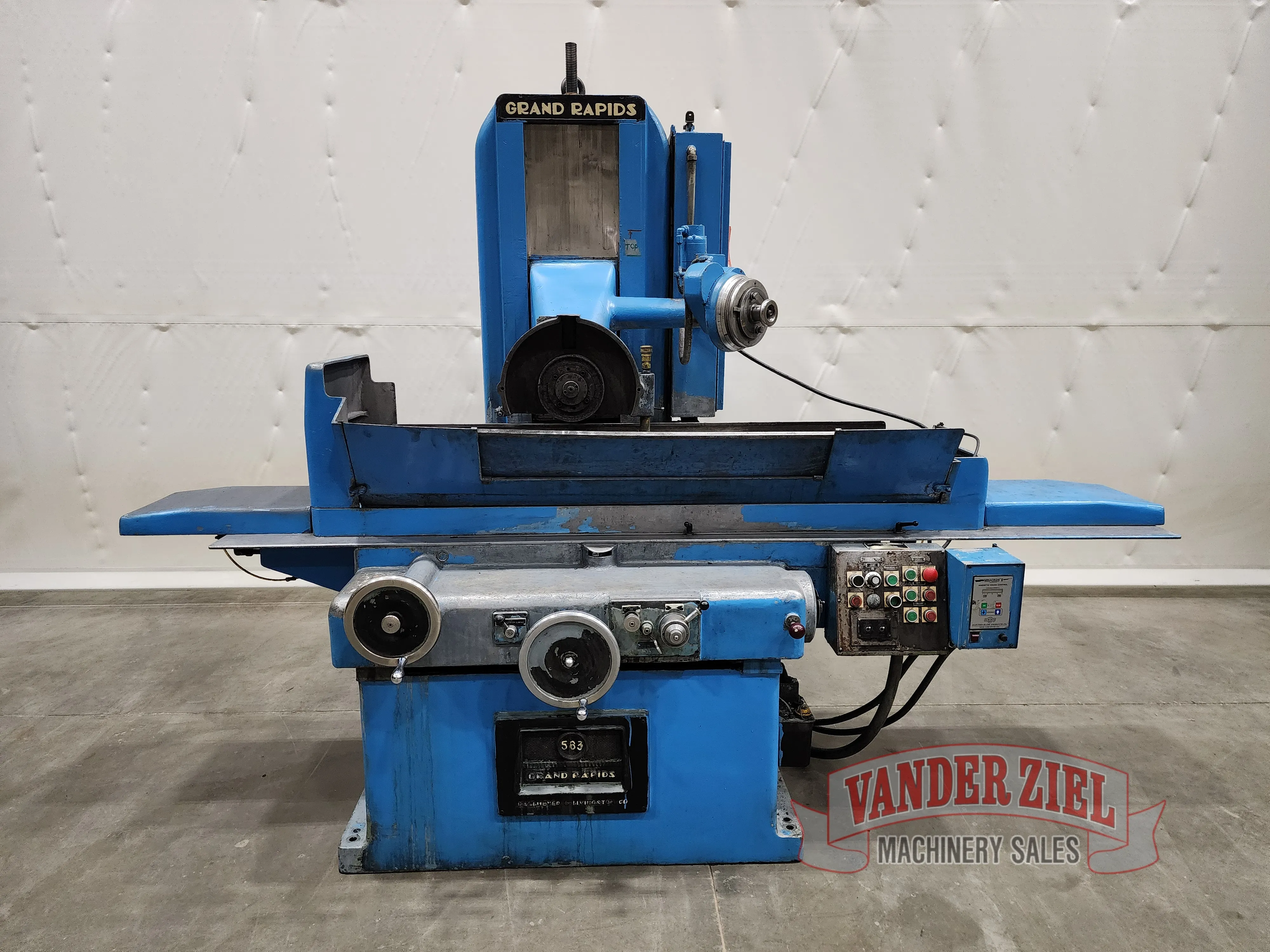 Gallmeyer & Livingston 14” x 36” Hydraulic Surface Grinder, Model 563 - Main Image 1