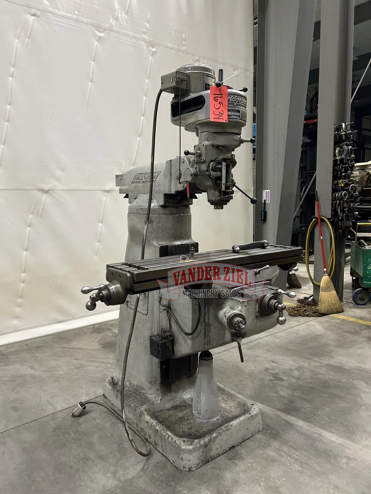 Bridgeport Step Pulley Vertical Knee Mill, 9” x 42” Table, 1 HP - Prefetch Image 40034