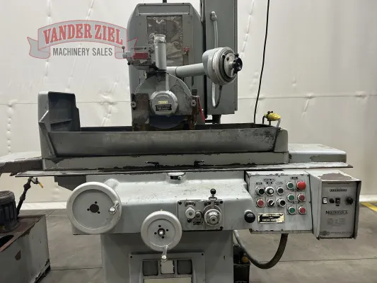 Gallmeyer & Livingston 12" x 24" Hydraulic Surface Grinder, Model 373 - Gallery Thumbnail 5