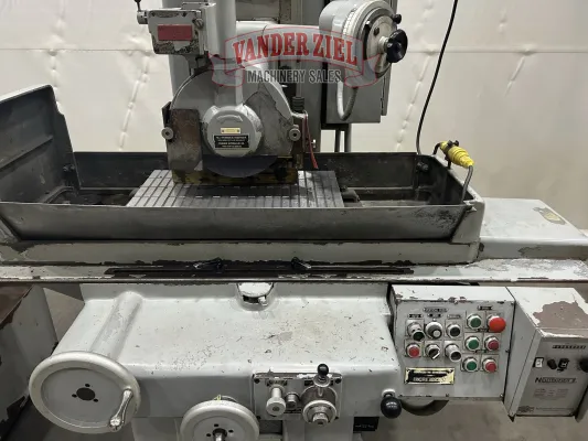 Gallmeyer & Livingston 12" x 24" Hydraulic Surface Grinder, Model 373 - Gallery Thumbnail 6