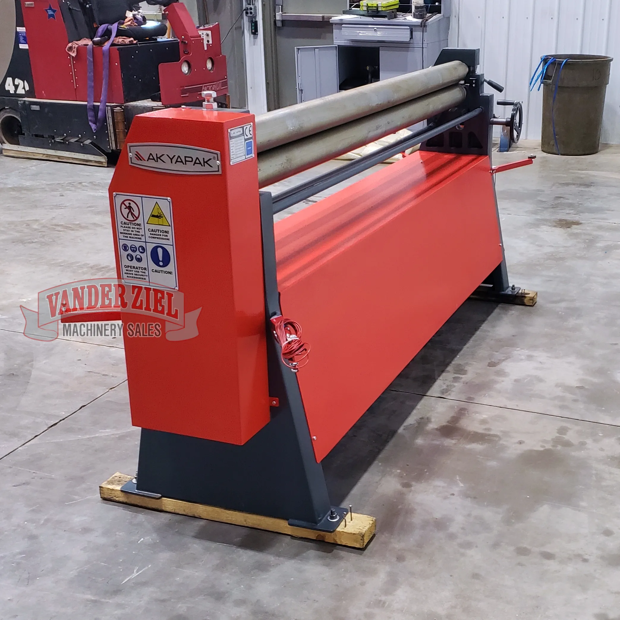 Akyapak 6' x 16 Gauge 3 Roll Initial Pinch Plate Roll - Prefetch Image 40202