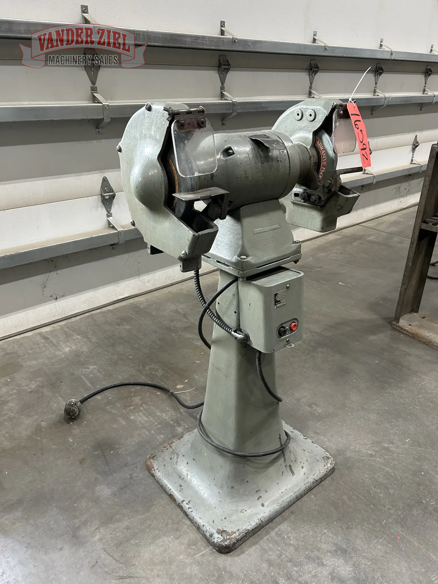 8" Pedestal Grinder - Prefetch Image 40454