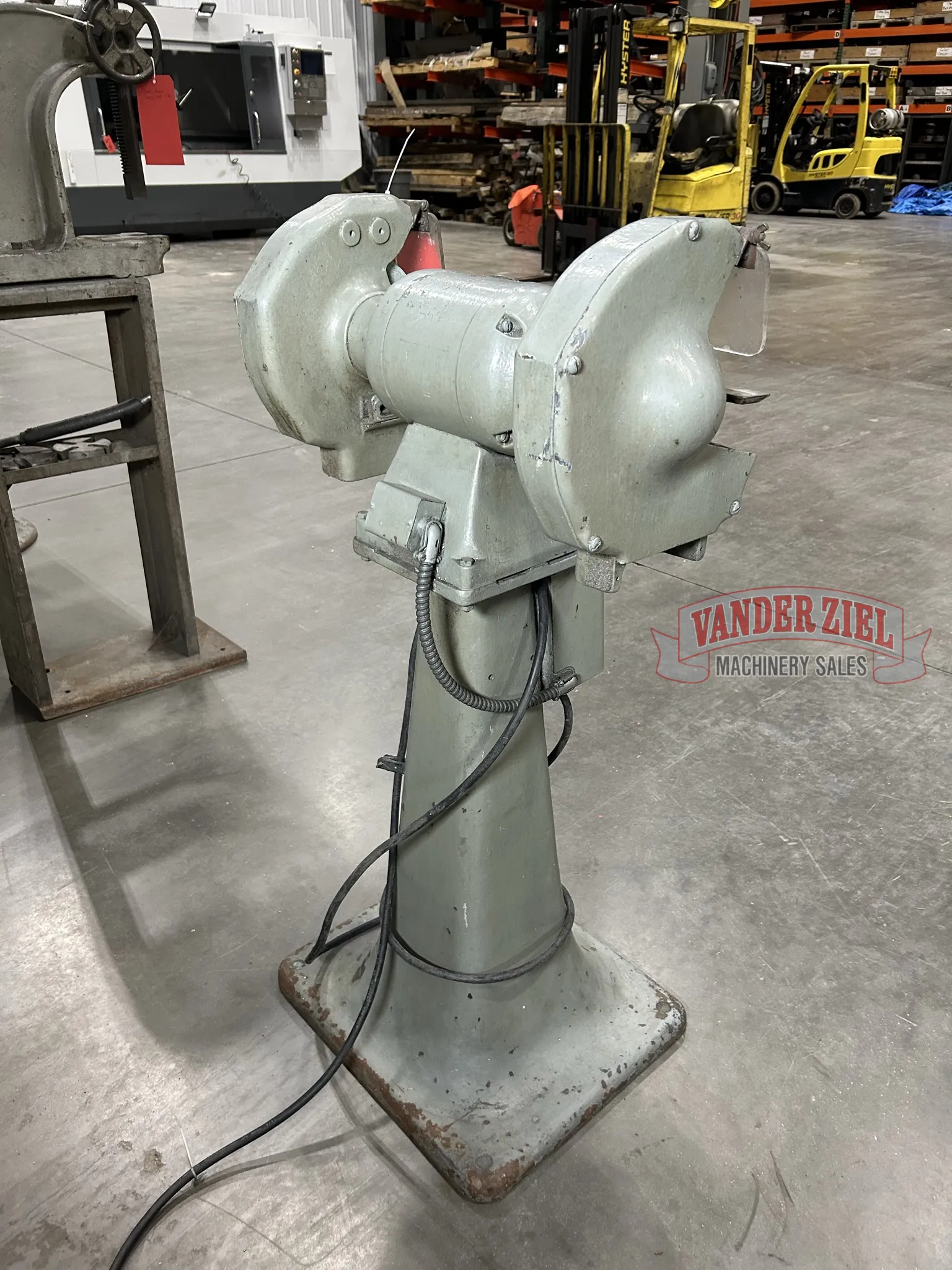 8" Pedestal Grinder - Prefetch Image 40455