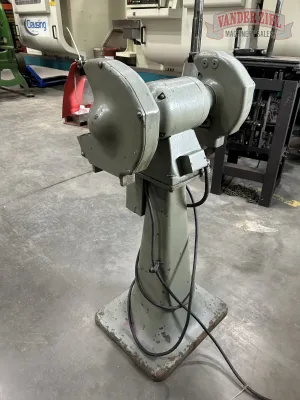 8" Pedestal Grinder - Gallery Thumbnail 4