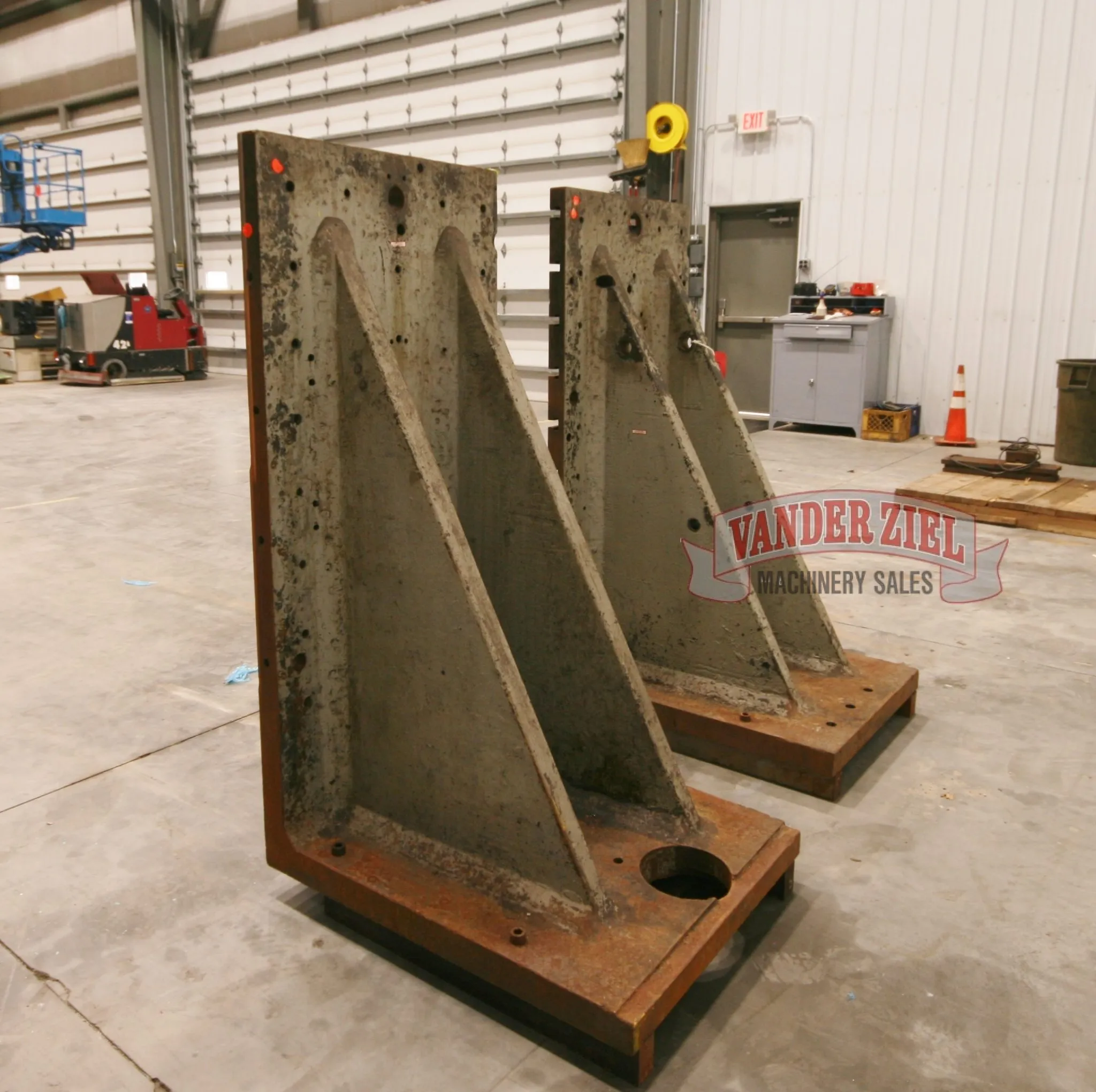 52" x 42" x 96" Angle Plates - Prefetch Image 4053